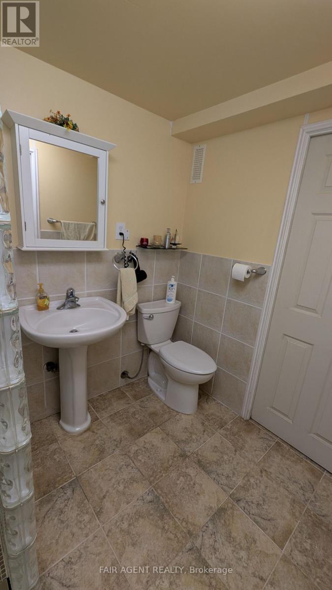 33 Maynard Drive Property Photo 33