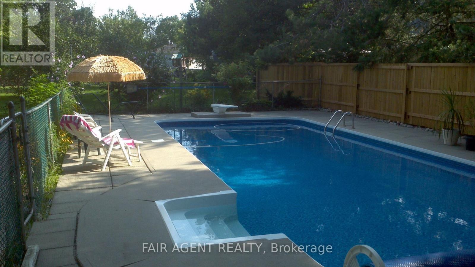 33 Maynard Drive Property Photo 40