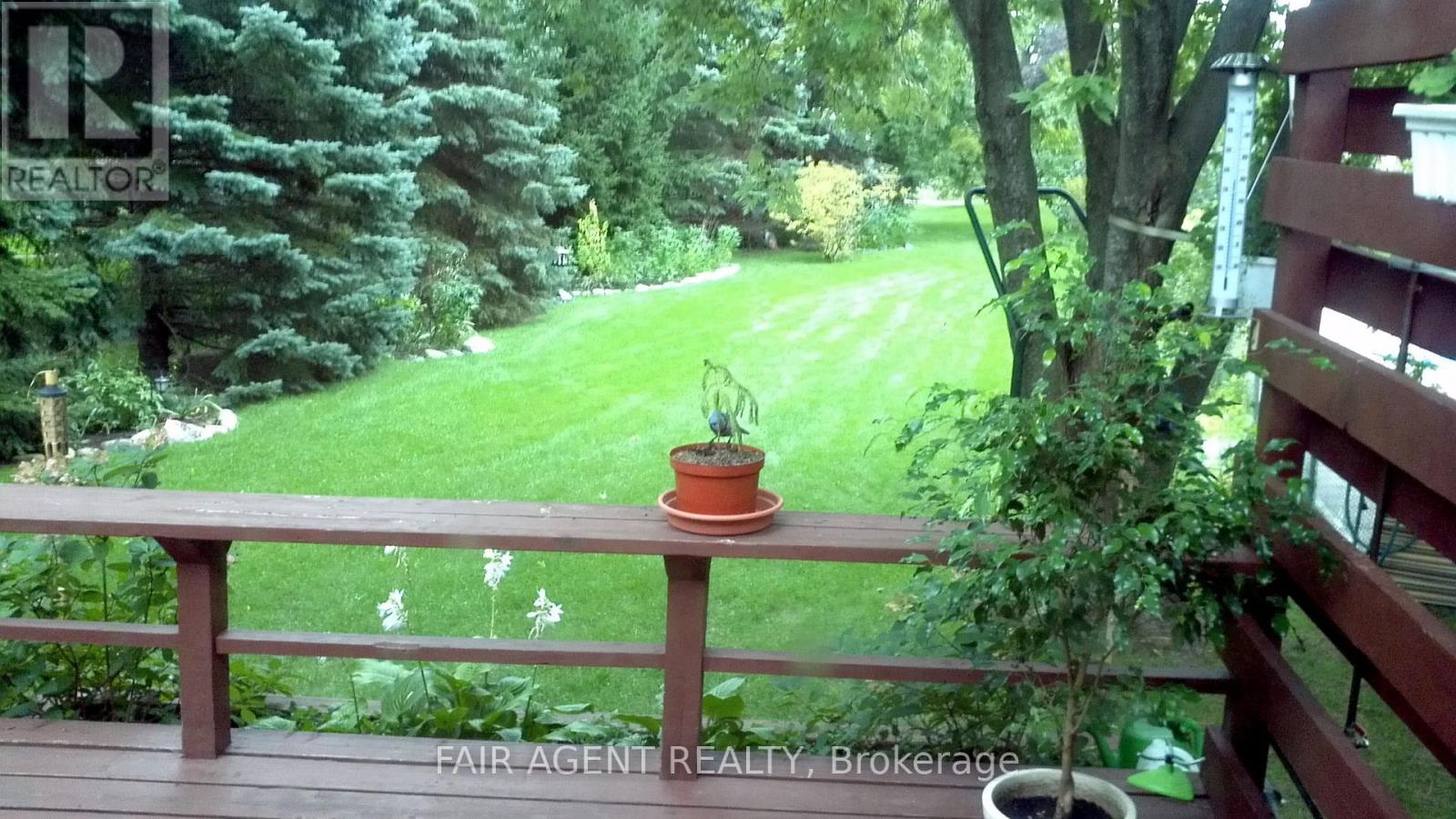 33 Maynard Drive Property Photo 45