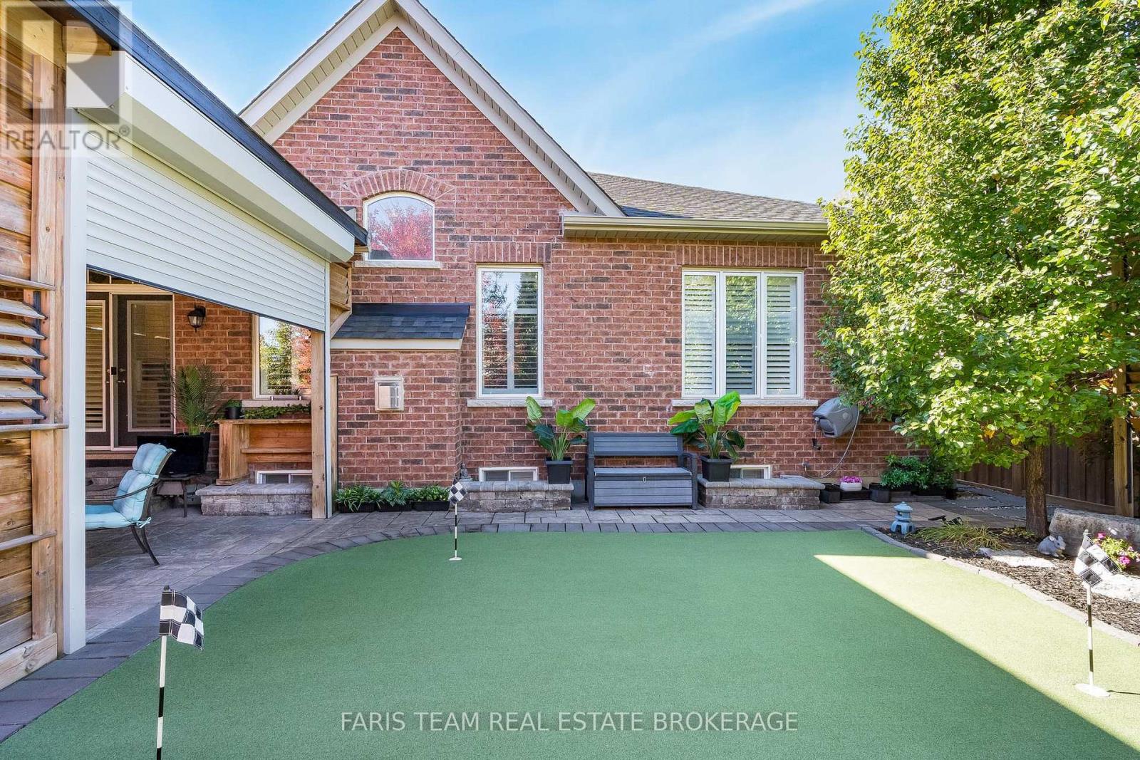 77 Copeland Crescent Property Photo 34