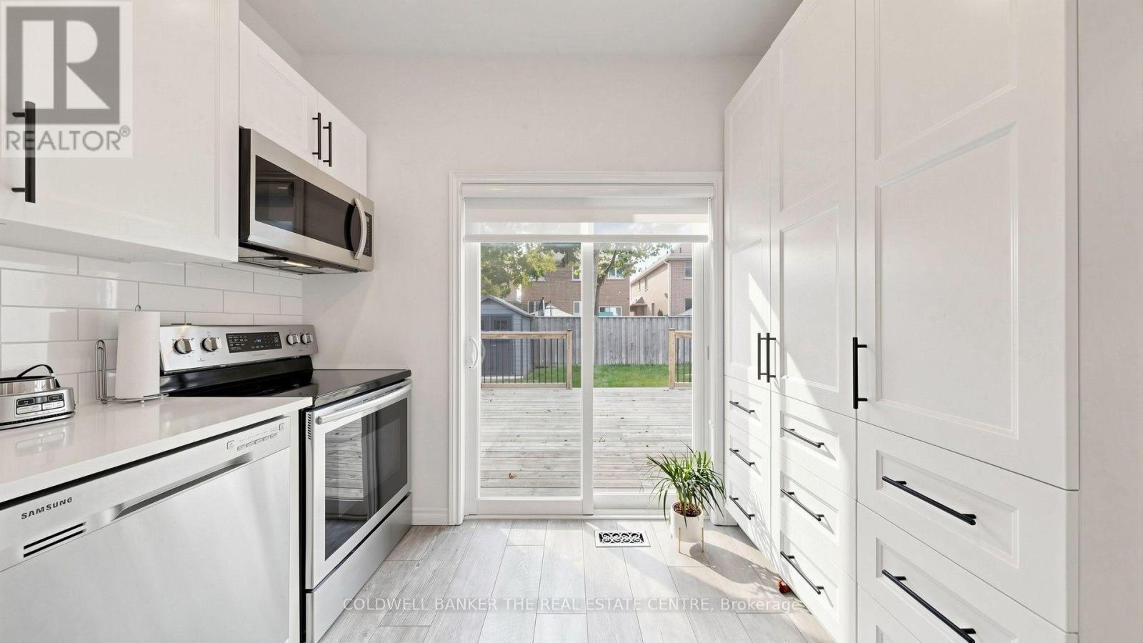 1847 Swan Street Property Photo 18