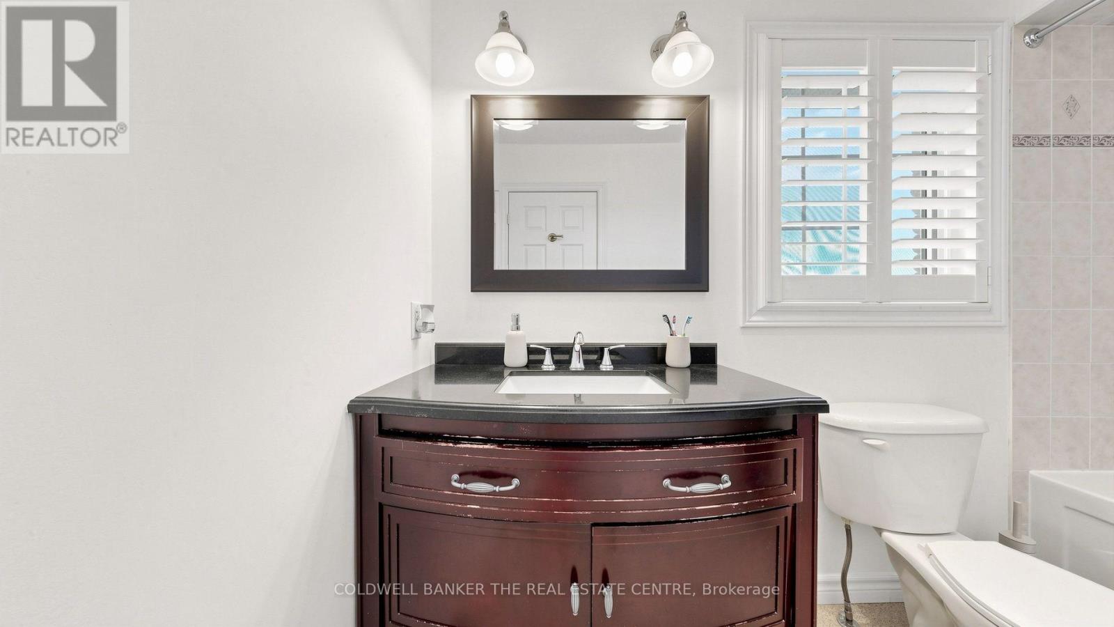 1847 Swan Street Property Photo 31