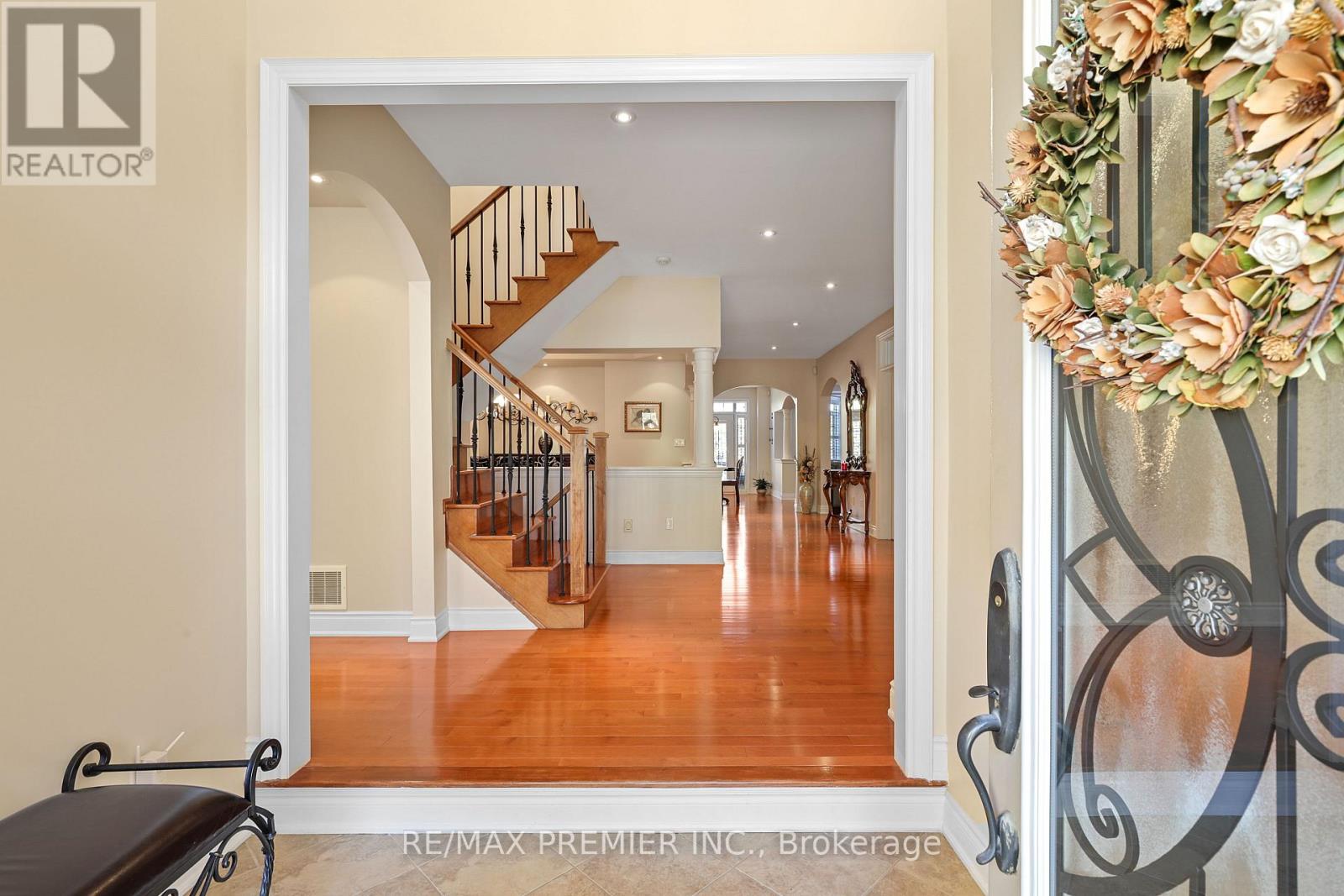 9 Migonette Street Property Photo 6