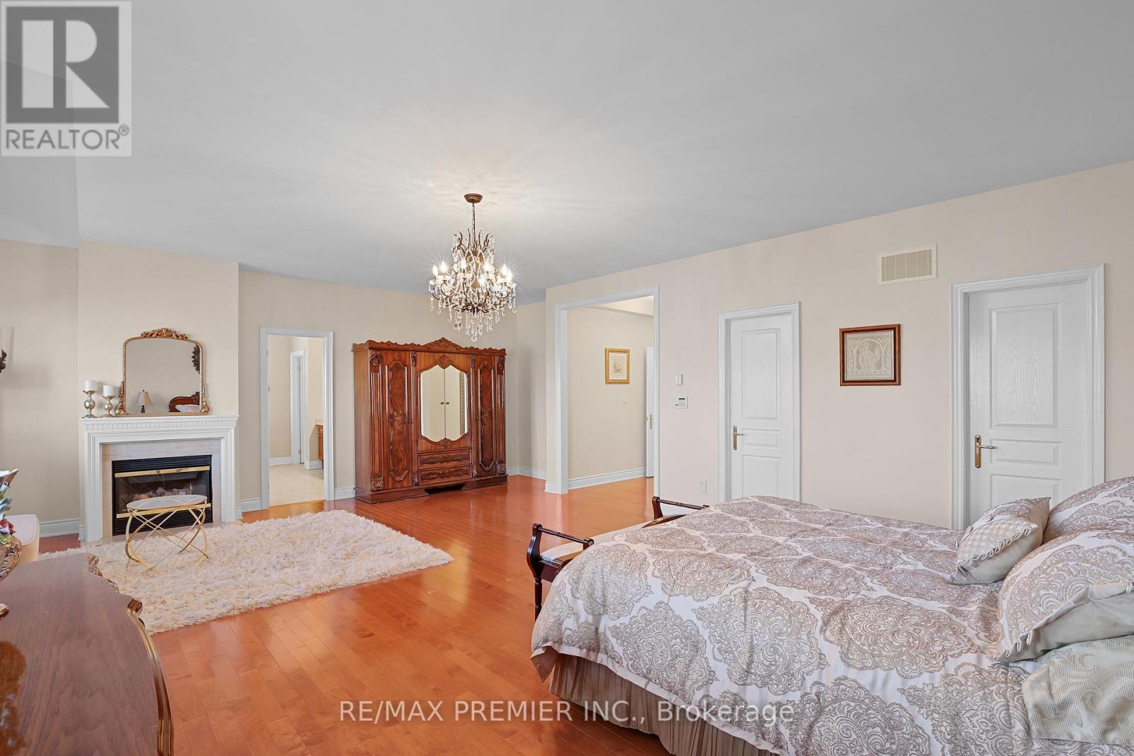 9 Migonette Street Property Photo 20