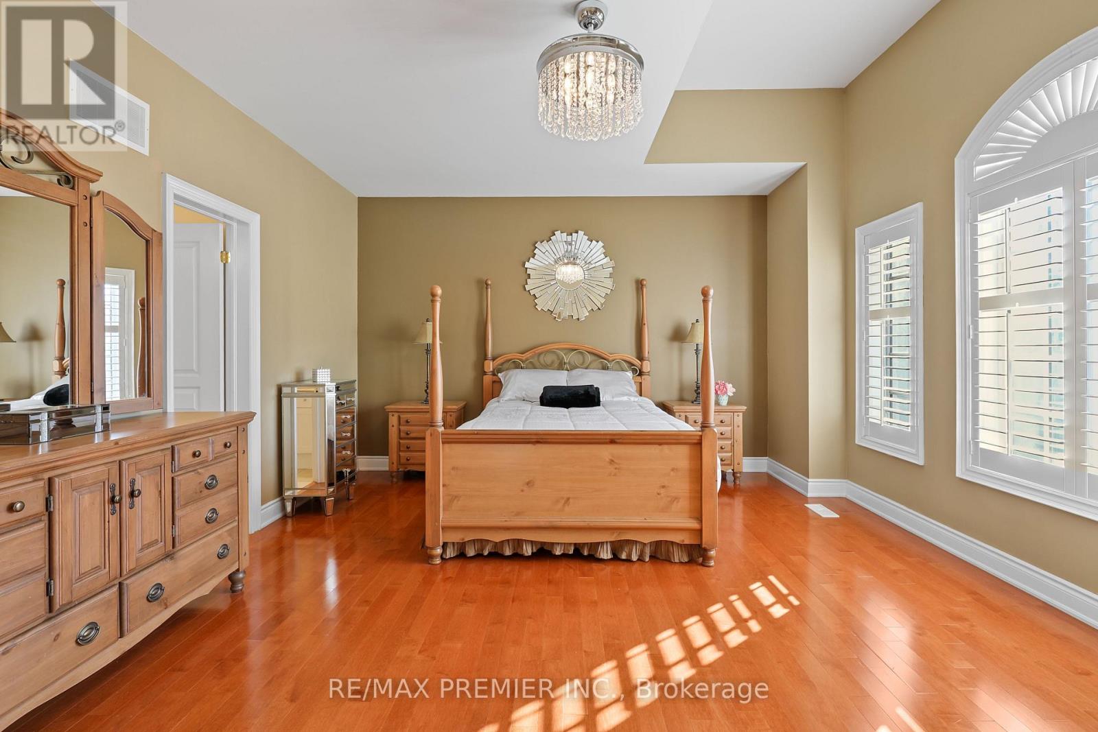 9 Migonette Street Property Photo 23