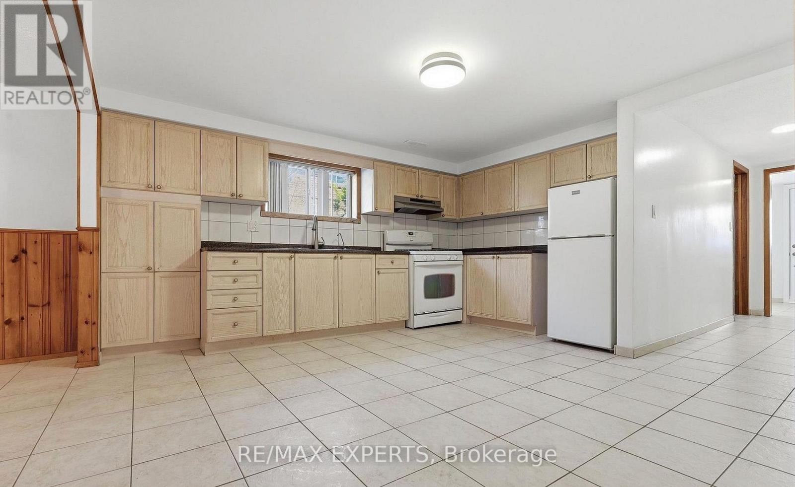 Bsmt - 228 Andrew Park Property Photo 6