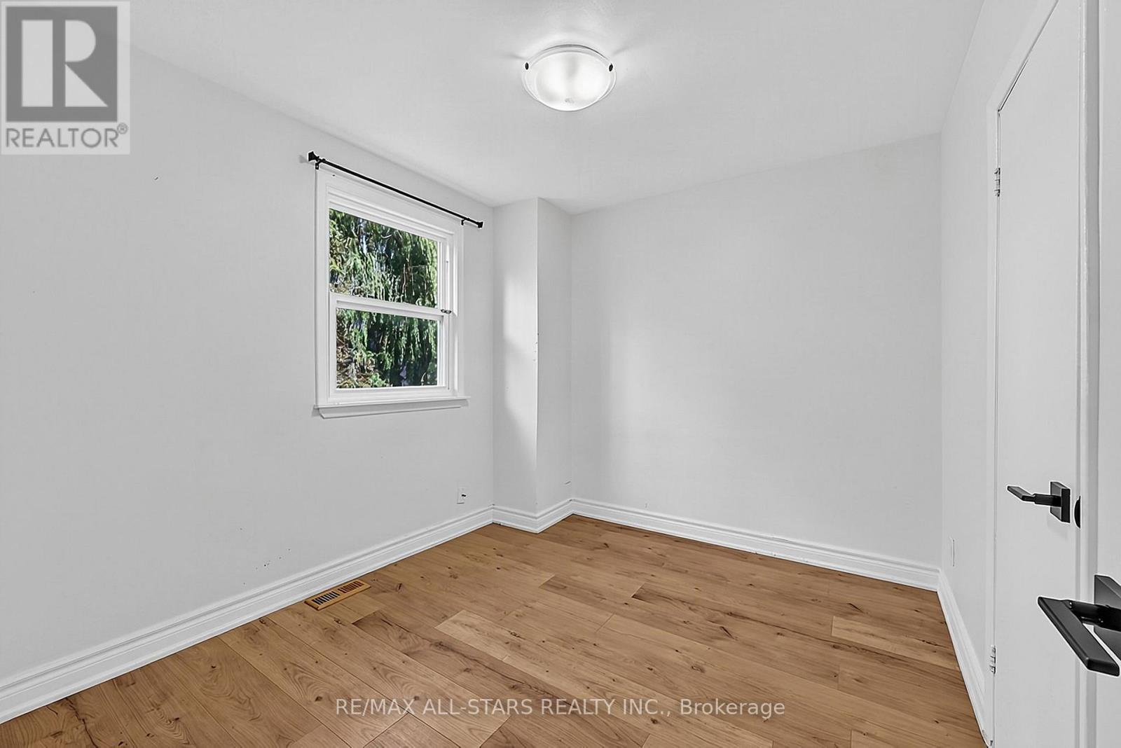 333 Neal Drive Property Photo 17