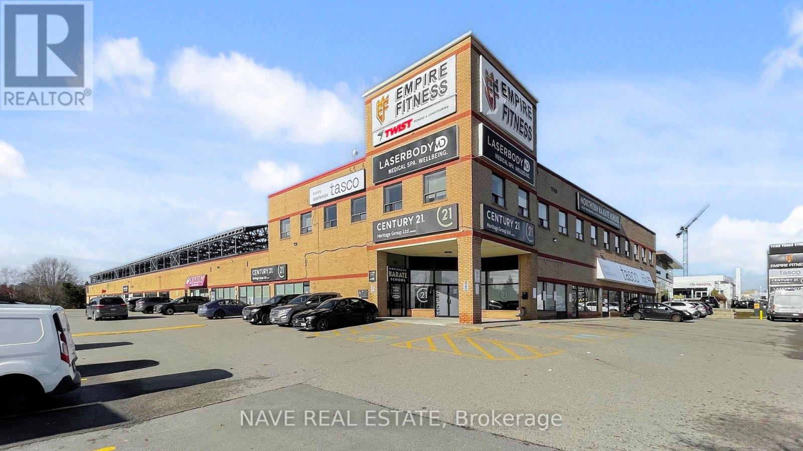 11 - 11160 Yonge Street Property Photo 1