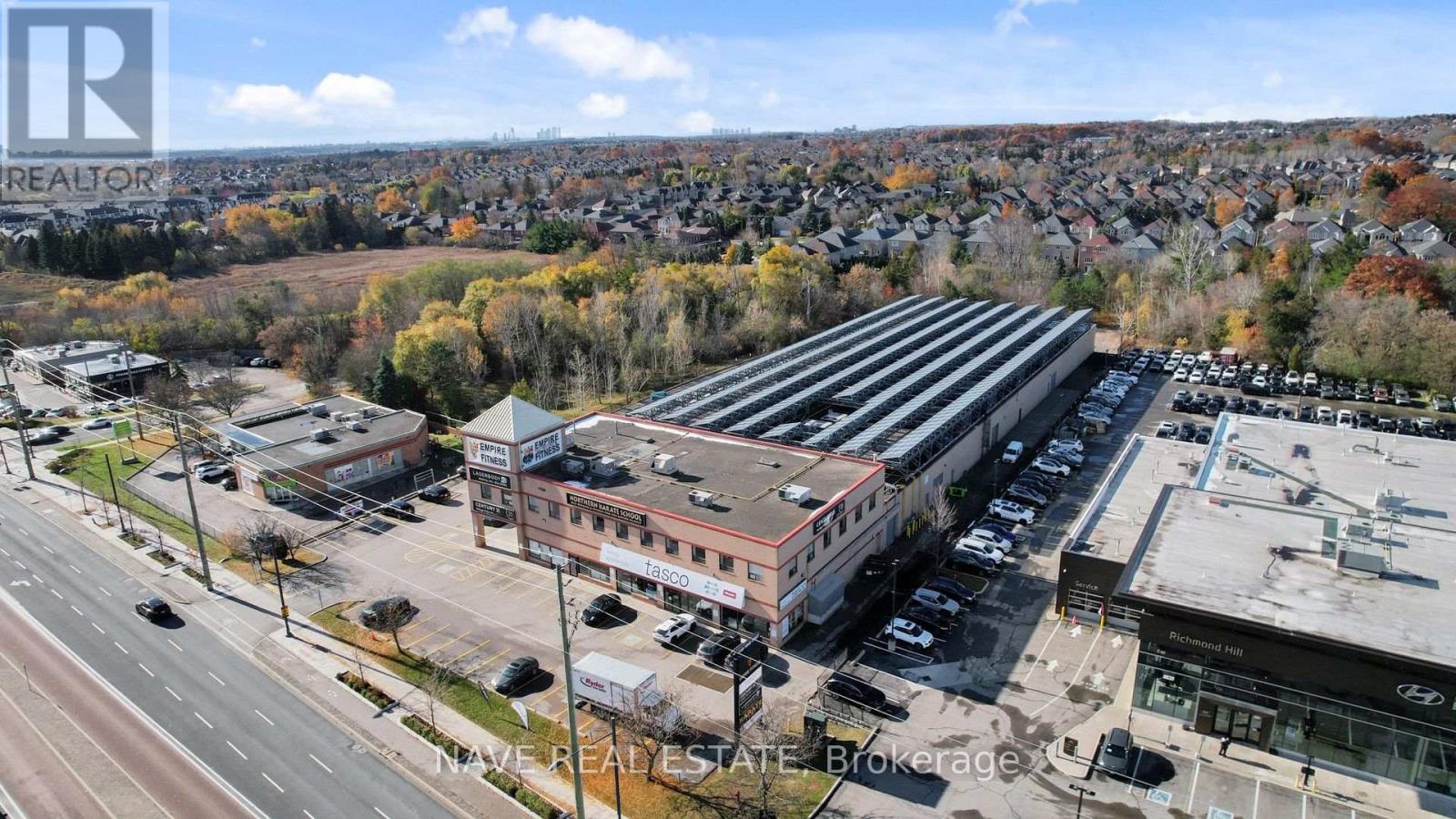 11 - 11160 Yonge Street Property Photo 9