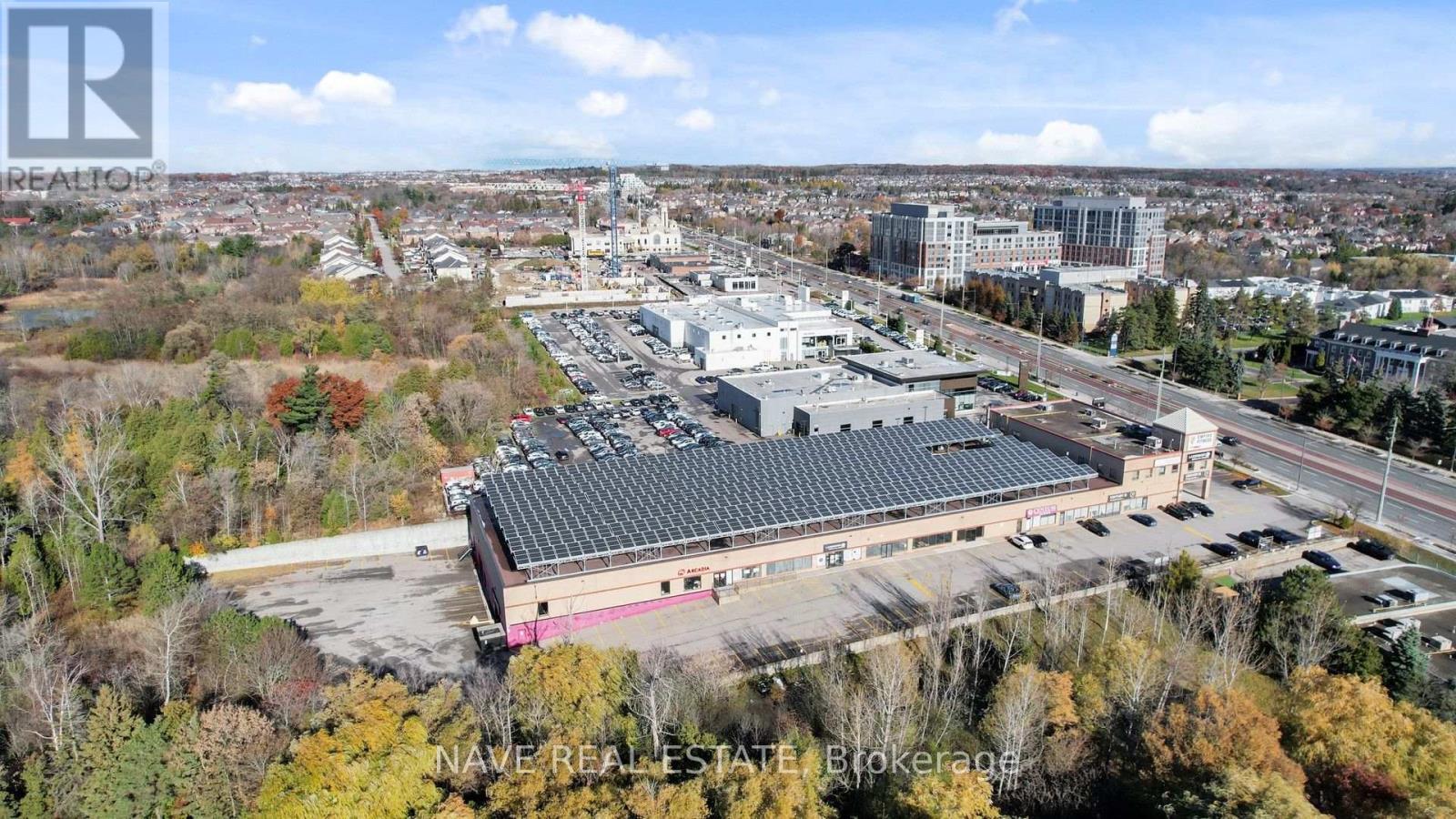 16 - 11160 Yonge Street Property Photo 8