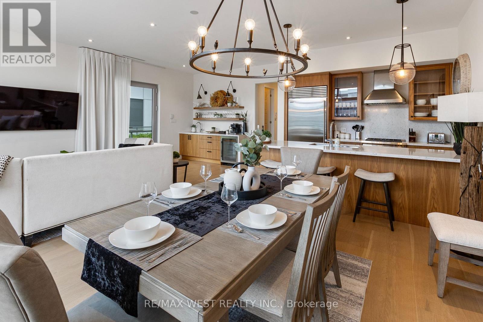 3657 Ferretti Court Property Photo 10