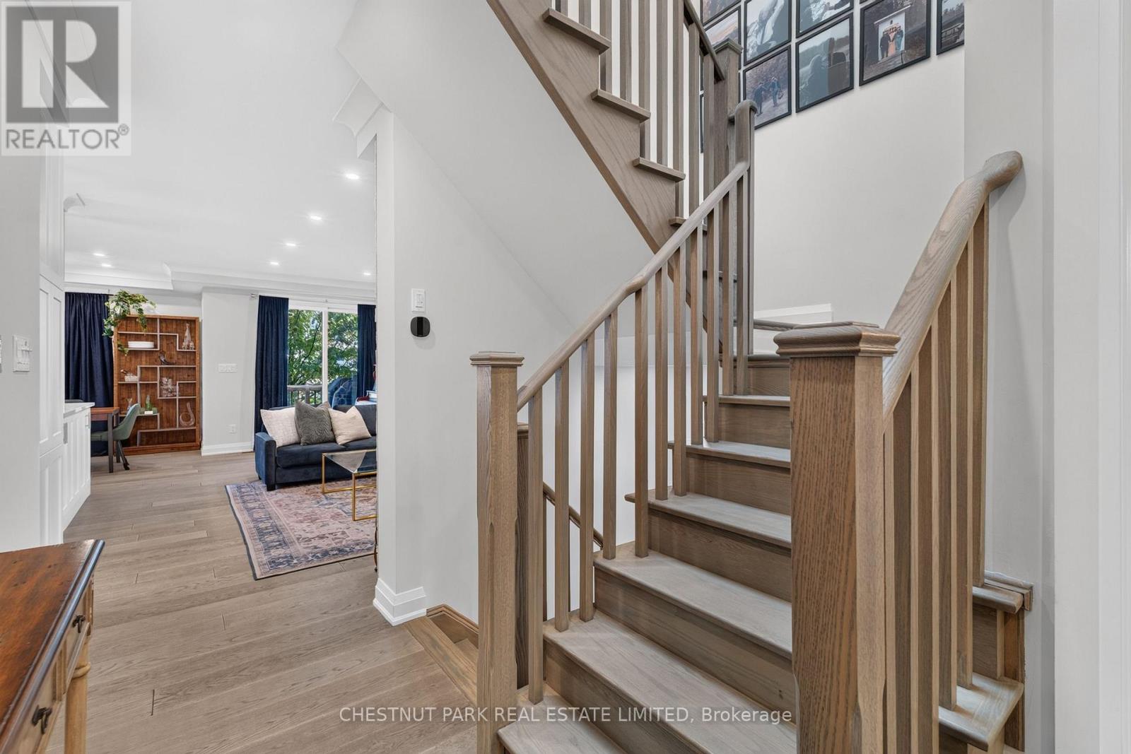 40 Lowther Avenue Property Photo 21