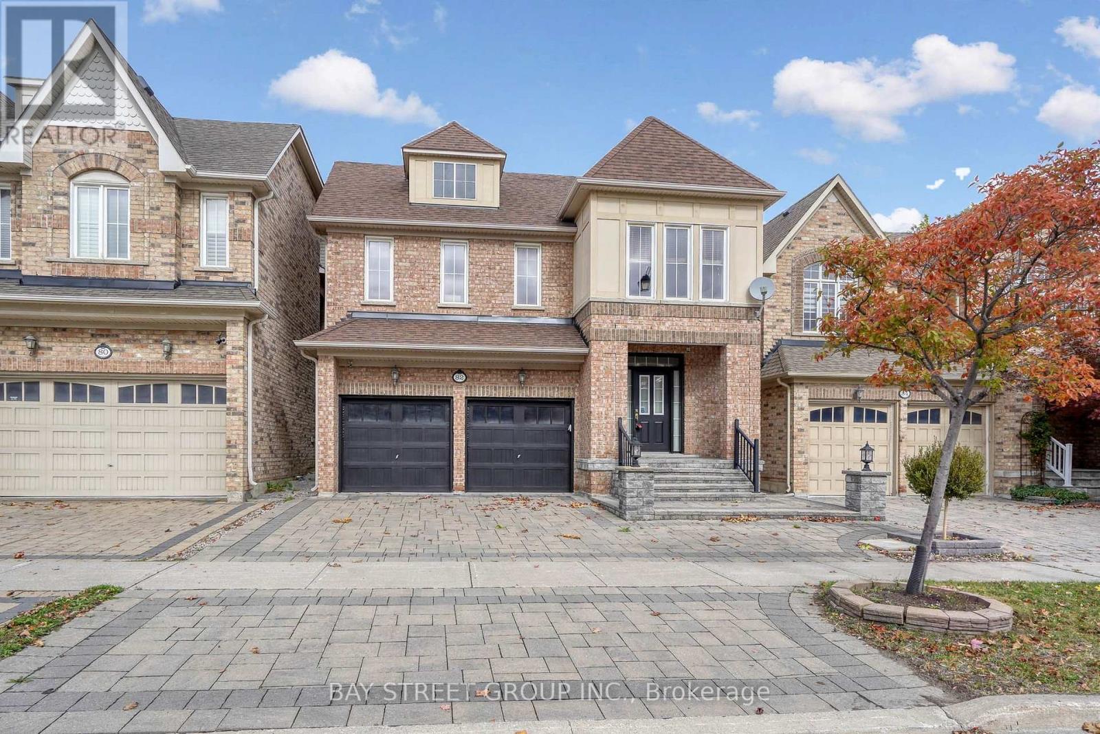 82 PRINCE OF WALES DRIVE Property Photo 1