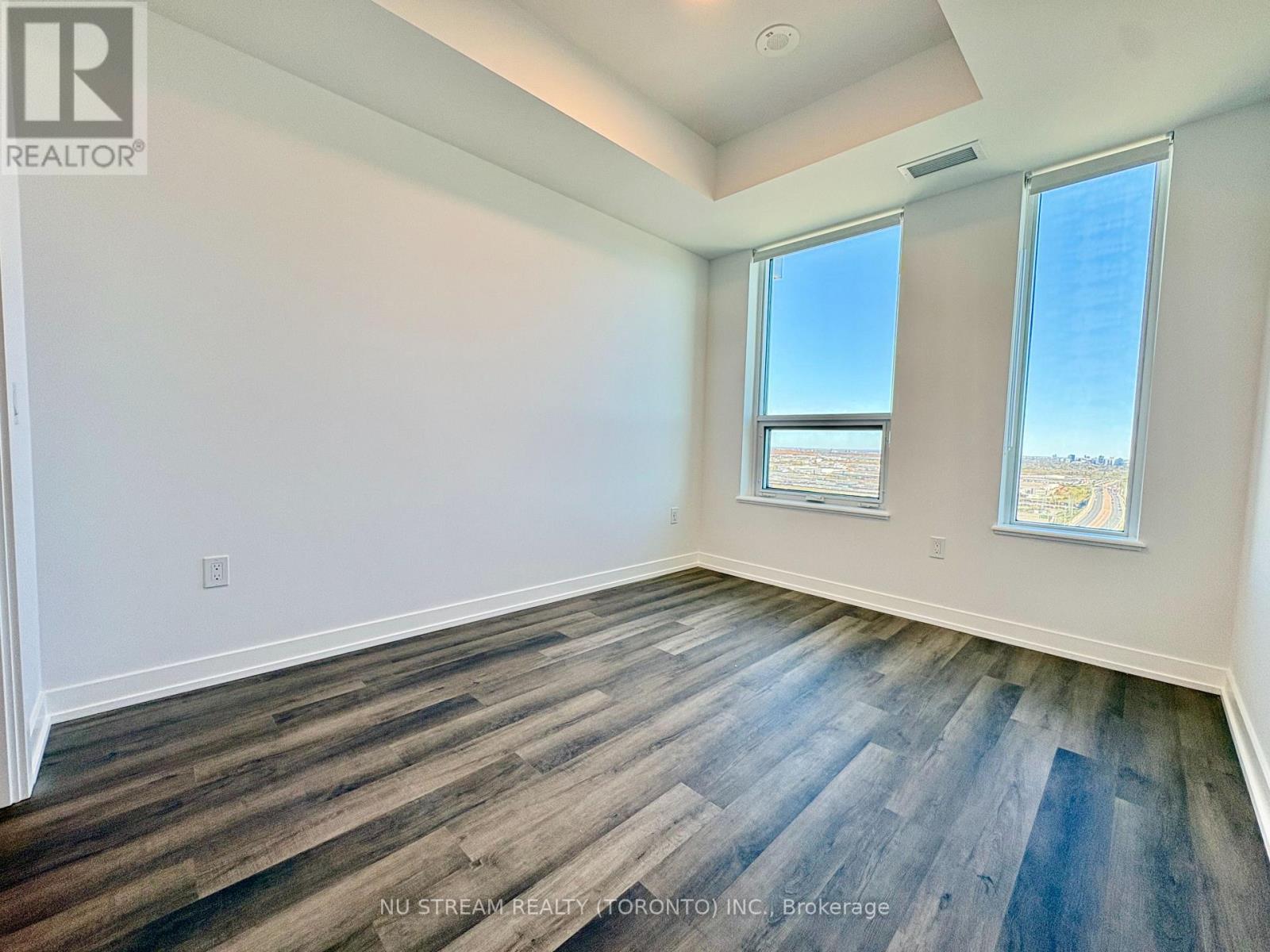2303 - 5 Meadowdale Road Property Photo 13