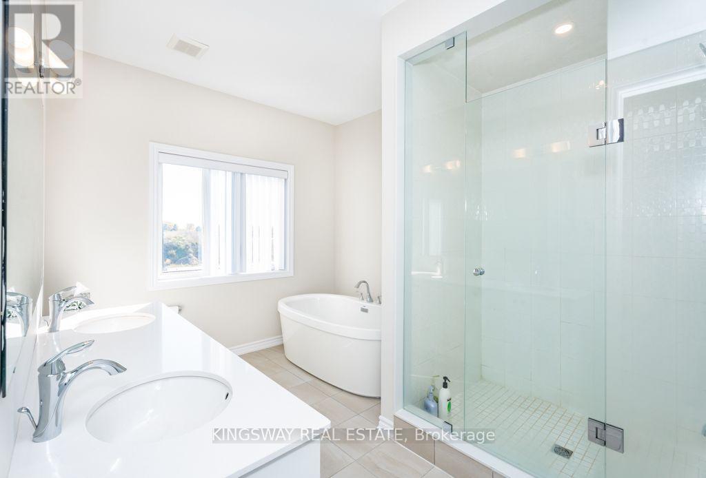33 Edgar Avenue Property Photo 27