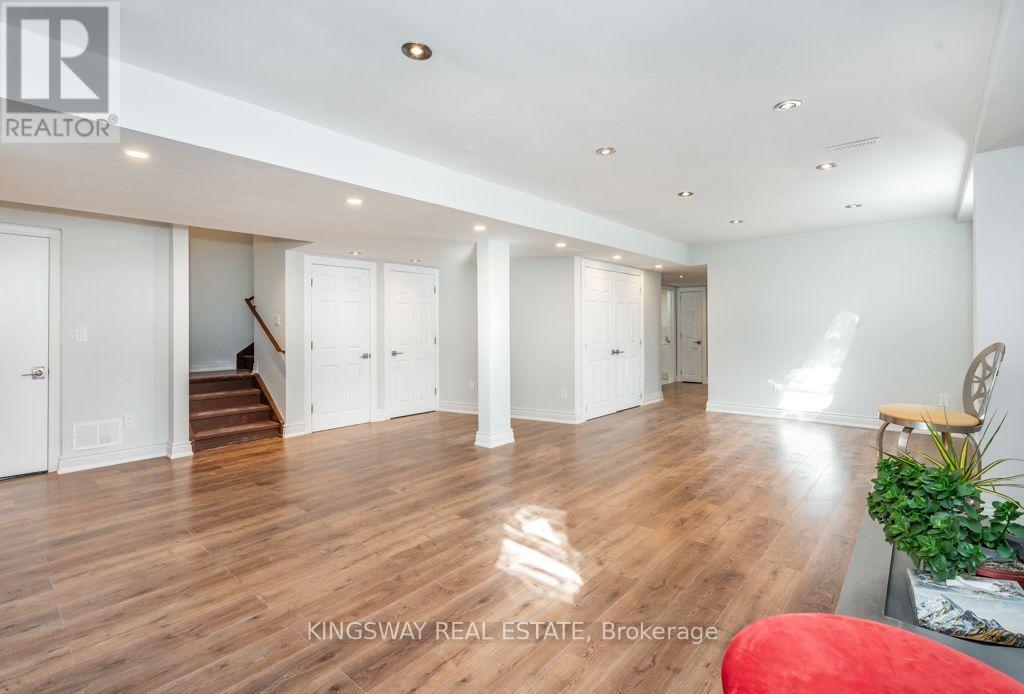 33 Edgar Avenue Property Photo 41