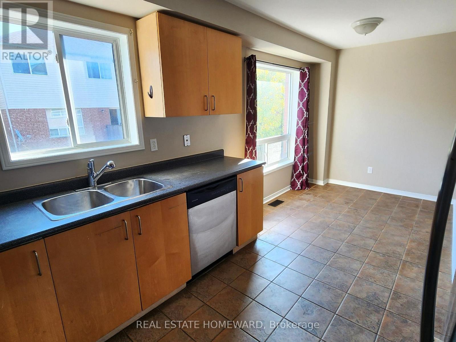 63 Millcliff Circle Property Photo 23