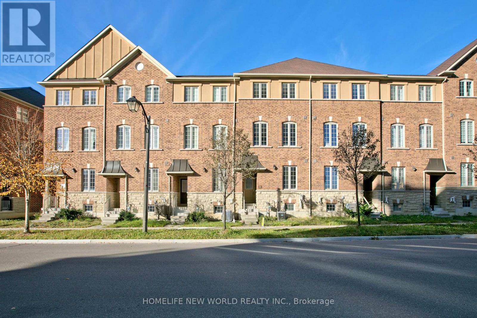 24 ORCA DRIVE Property Photo 1