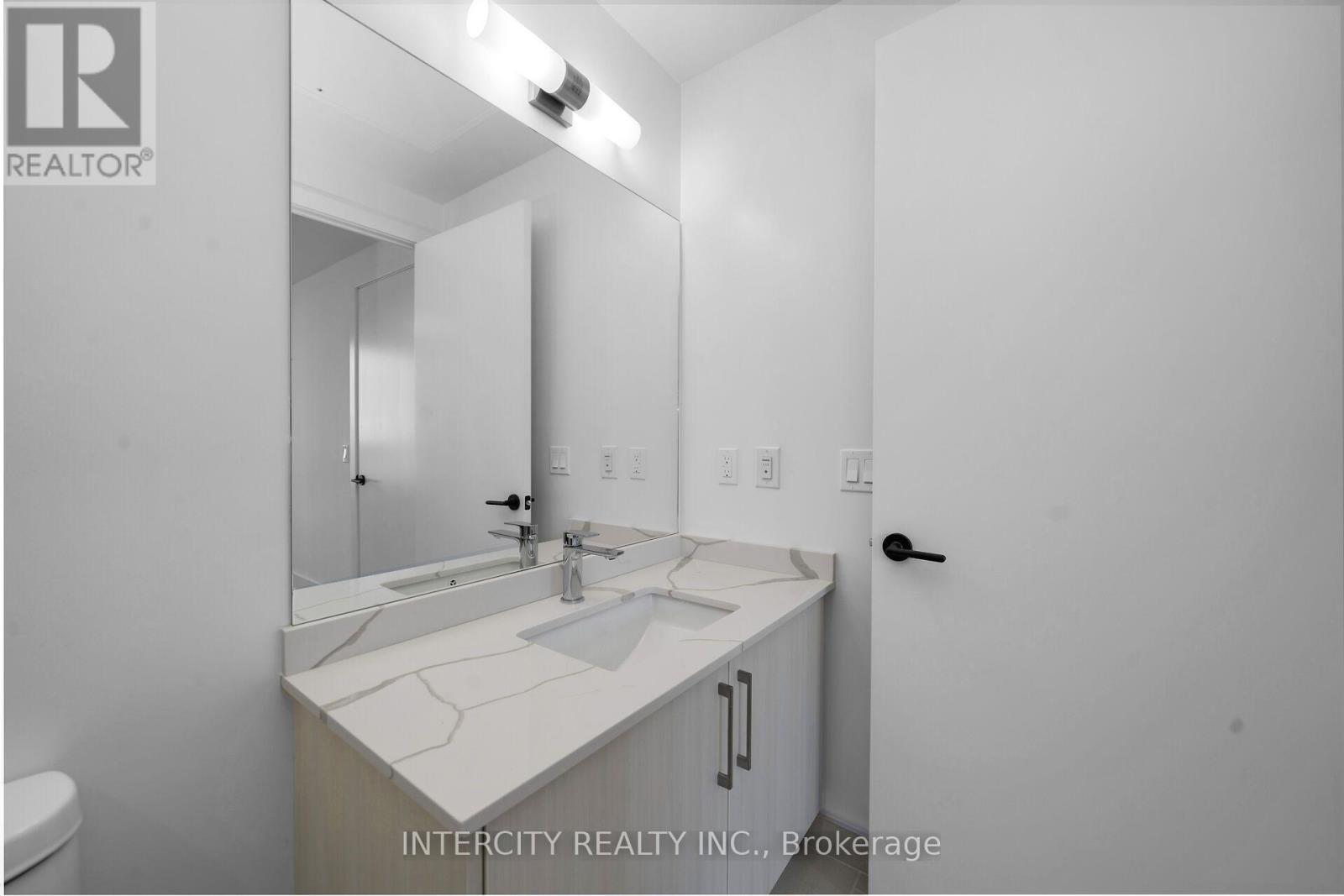 248 - 2075 King Road Property Photo 22