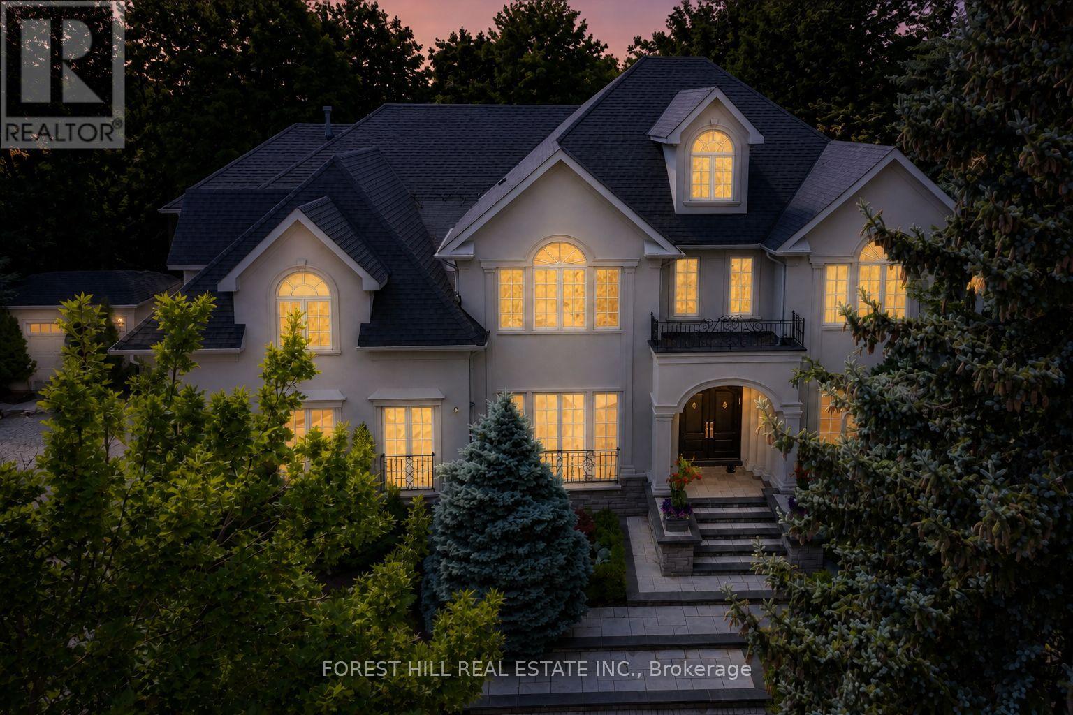 160 Renaissance Court Property Photo 3