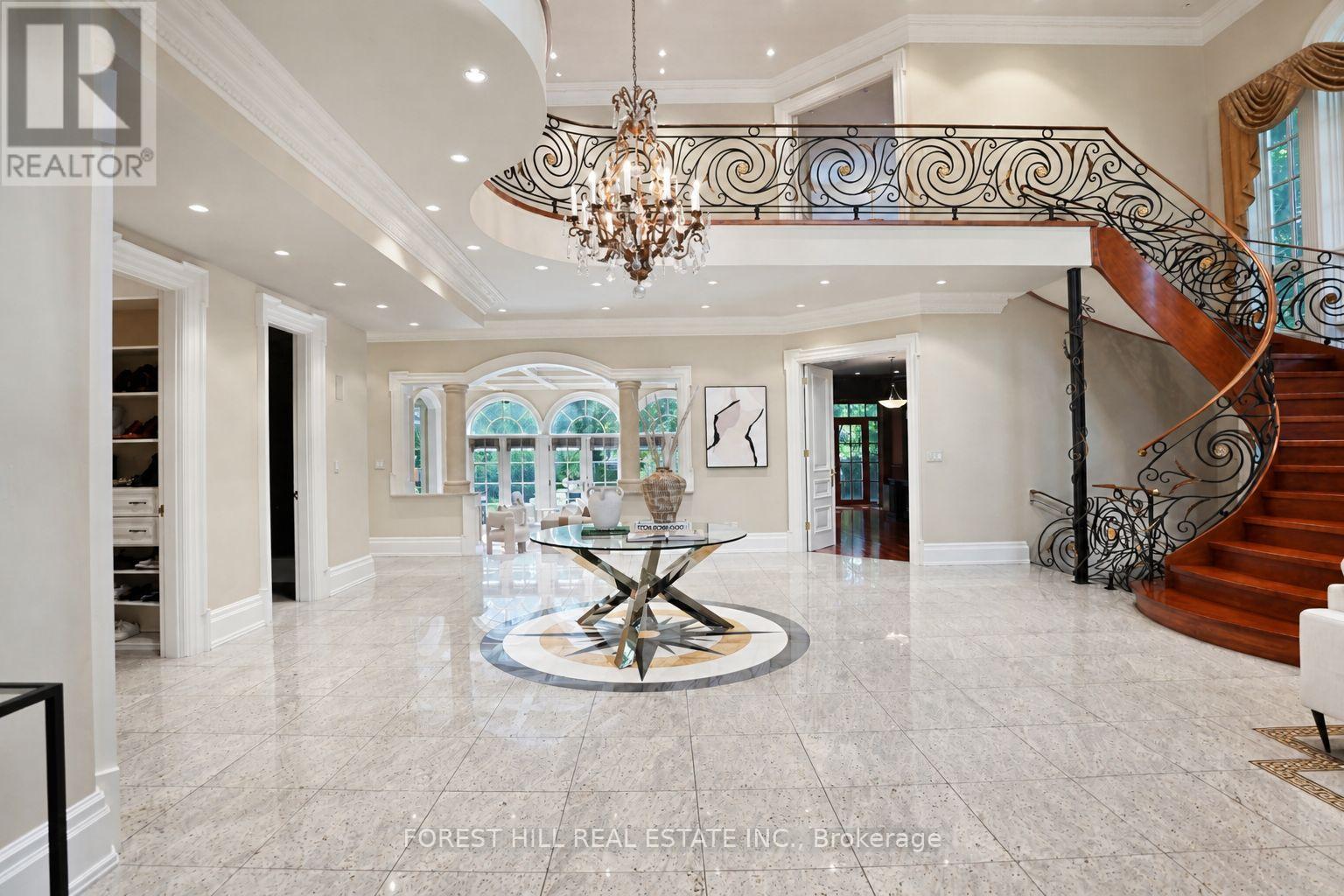 160 Renaissance Court Property Photo 9