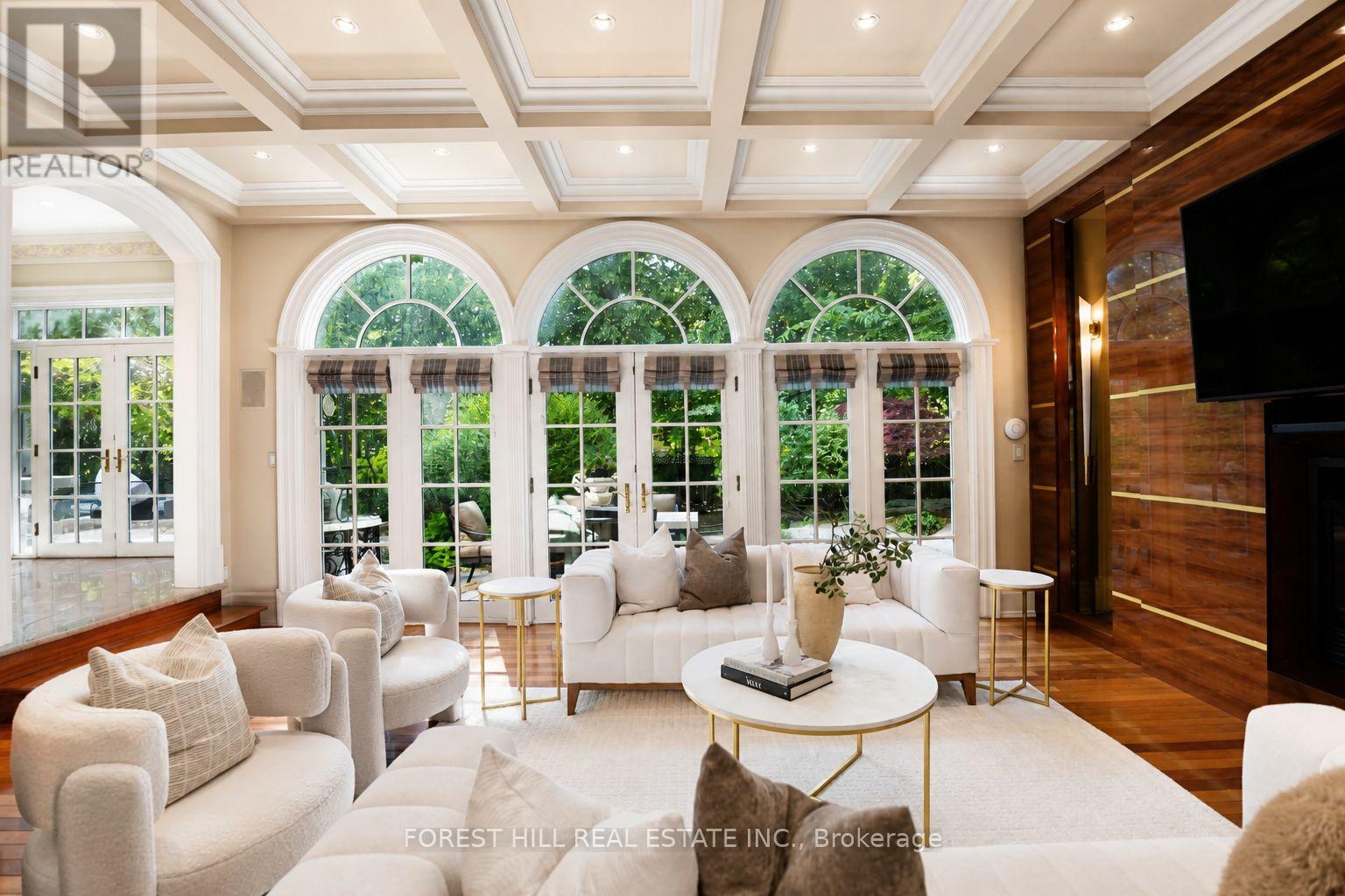 160 Renaissance Court Property Photo 15