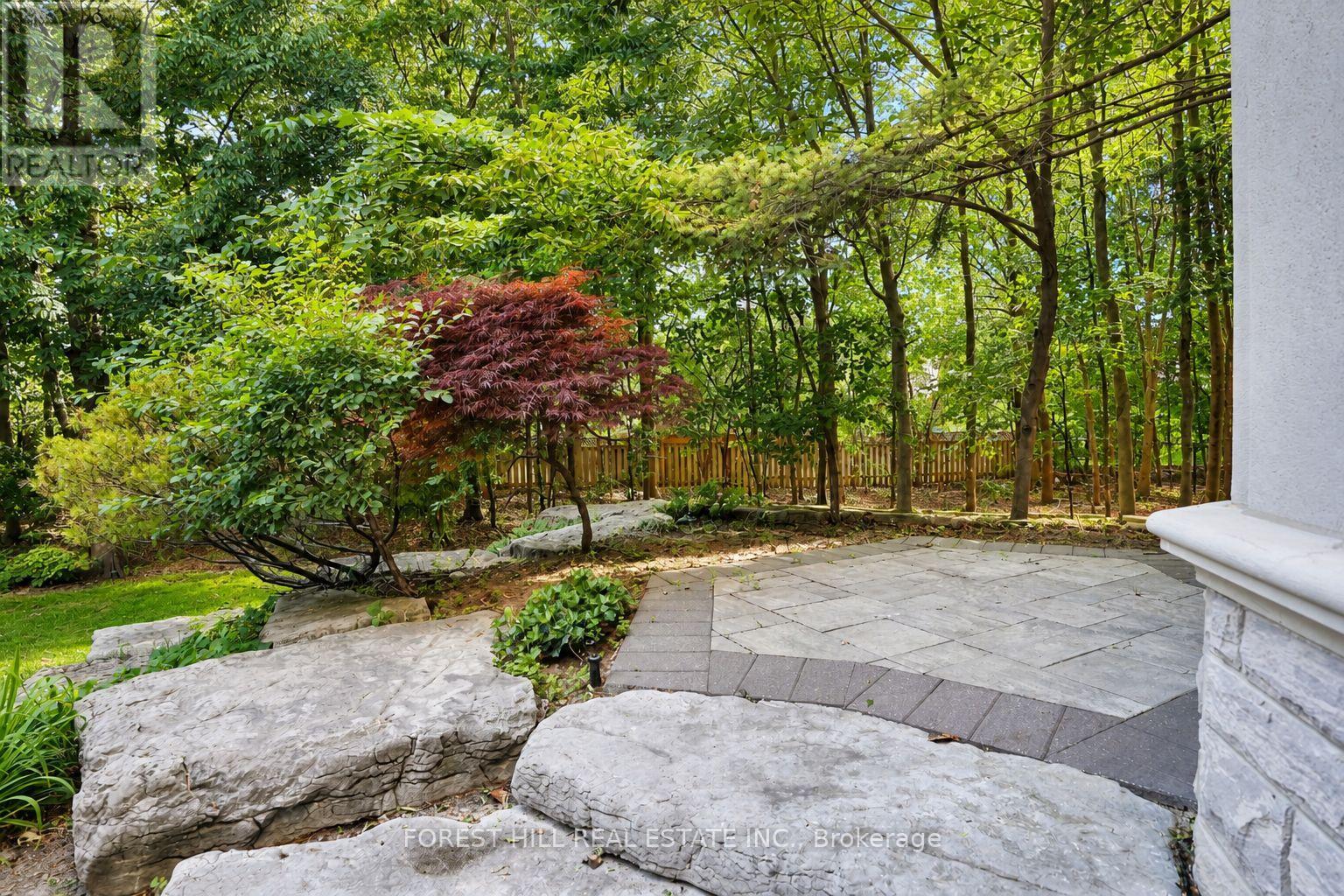 160 Renaissance Court Property Photo 41