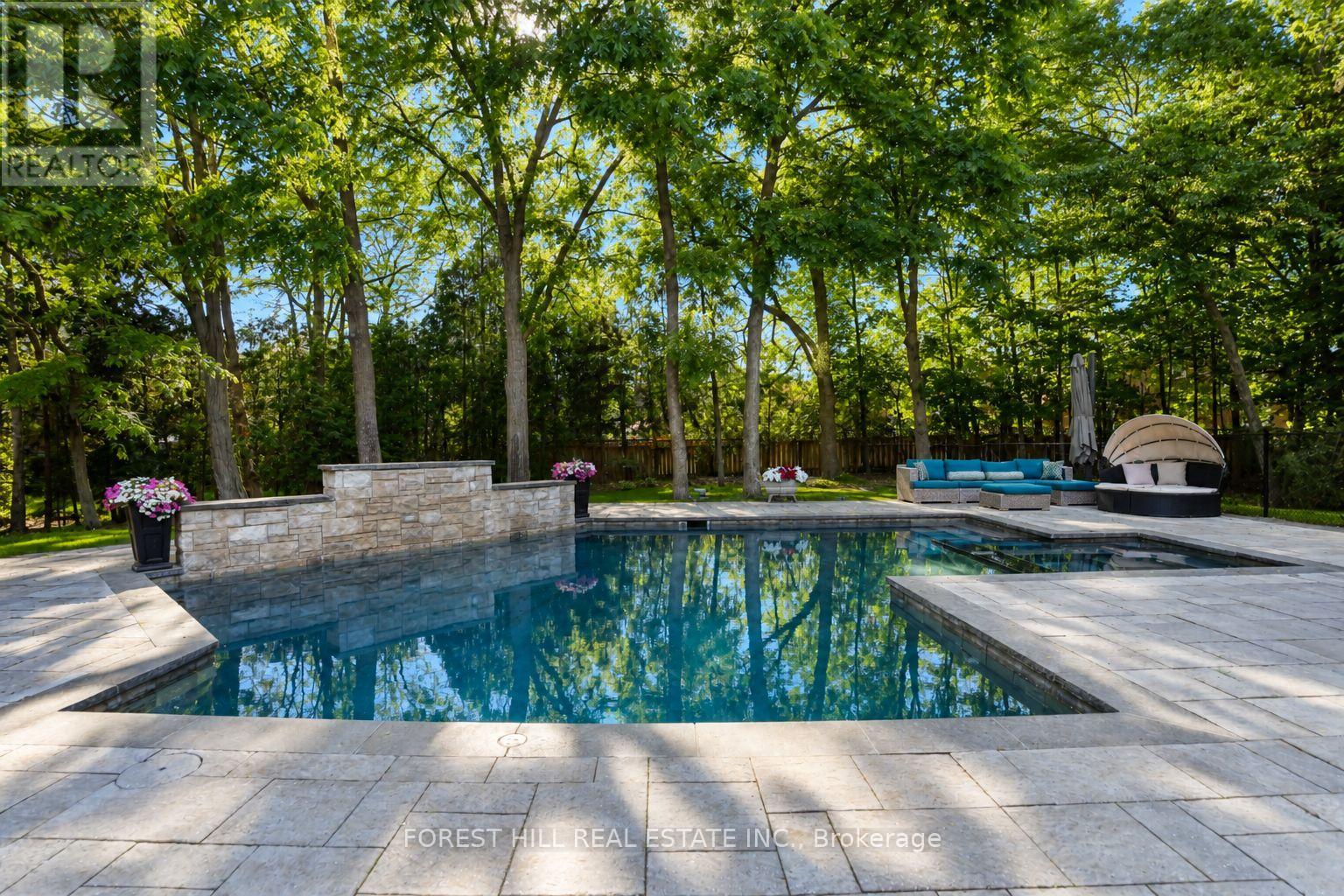 160 Renaissance Court Property Photo 44