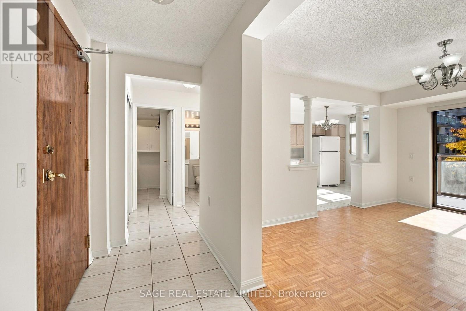 309 - 2502 Rutherford Road Property Photo 4