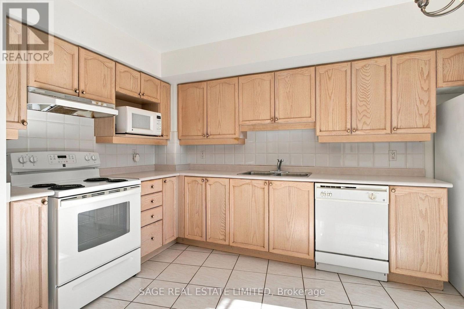 309 - 2502 Rutherford Road Property Photo 14