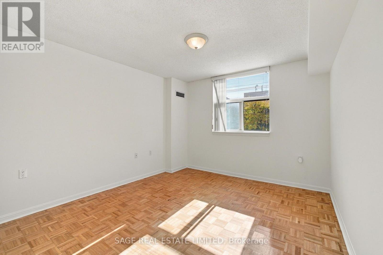 309 - 2502 Rutherford Road Property Photo 20