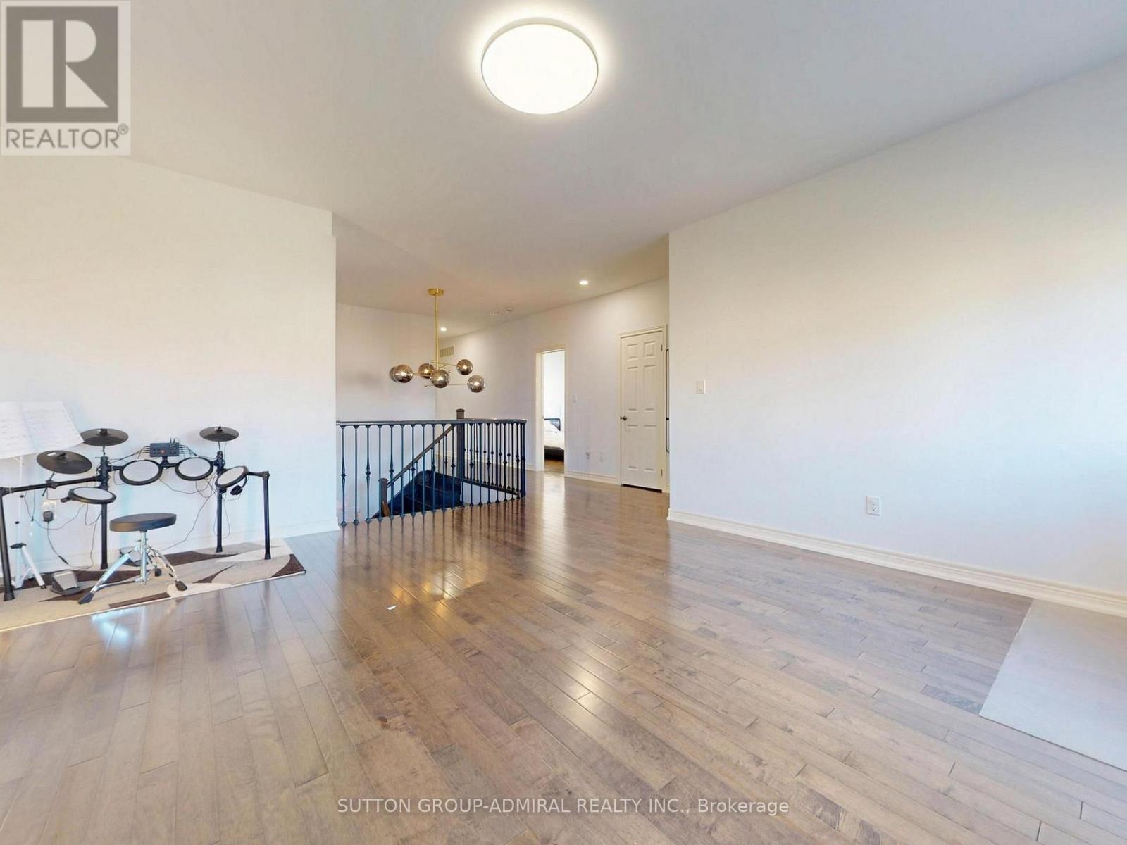 108 Baldry Avenue Property Photo 18