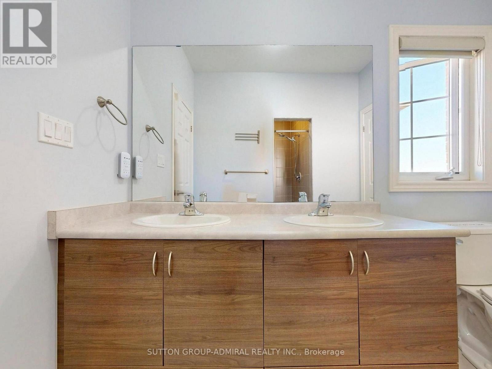108 Baldry Avenue Property Photo 26