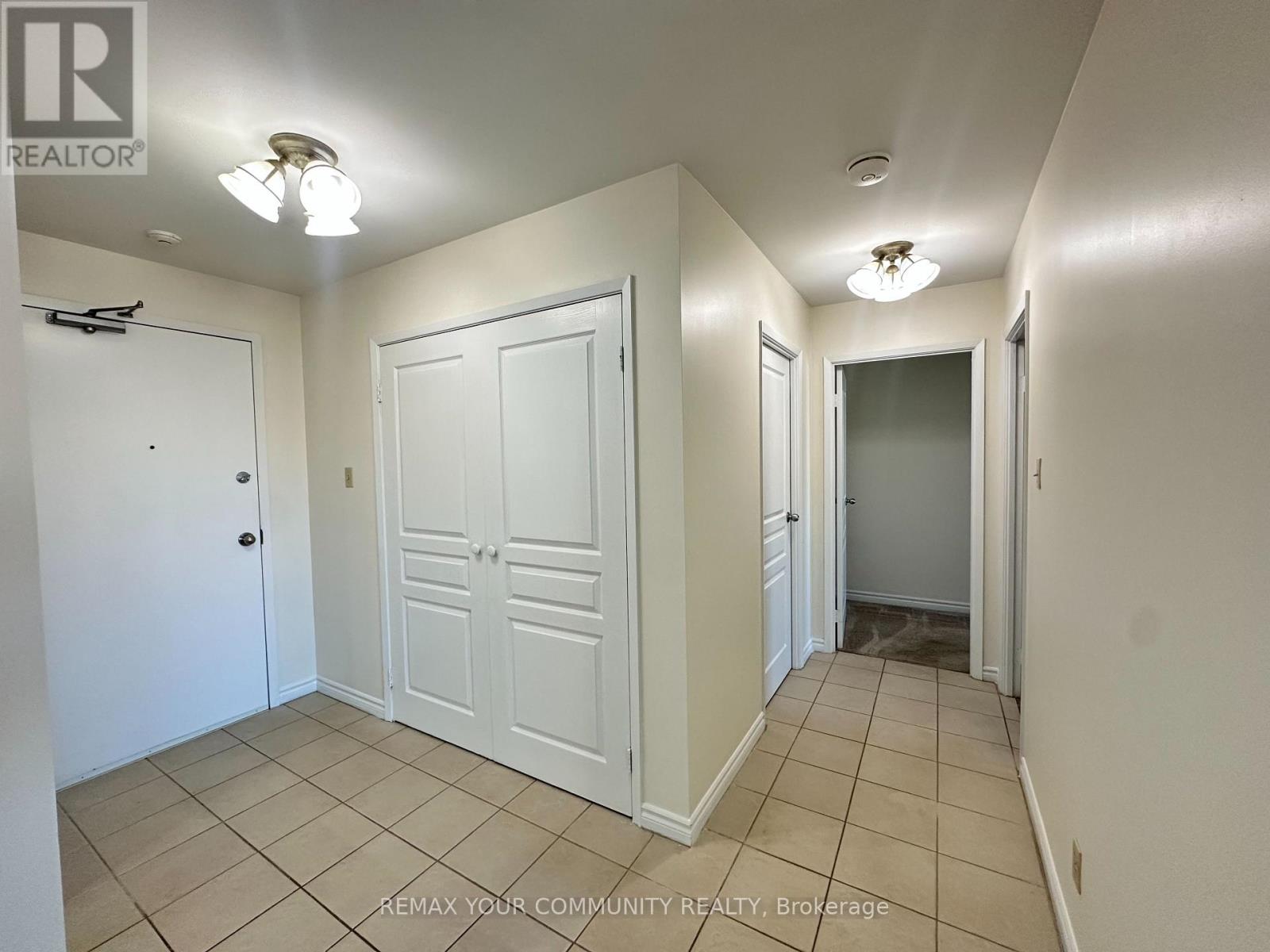 503 - 15207 Yonge Street Property Photo 2