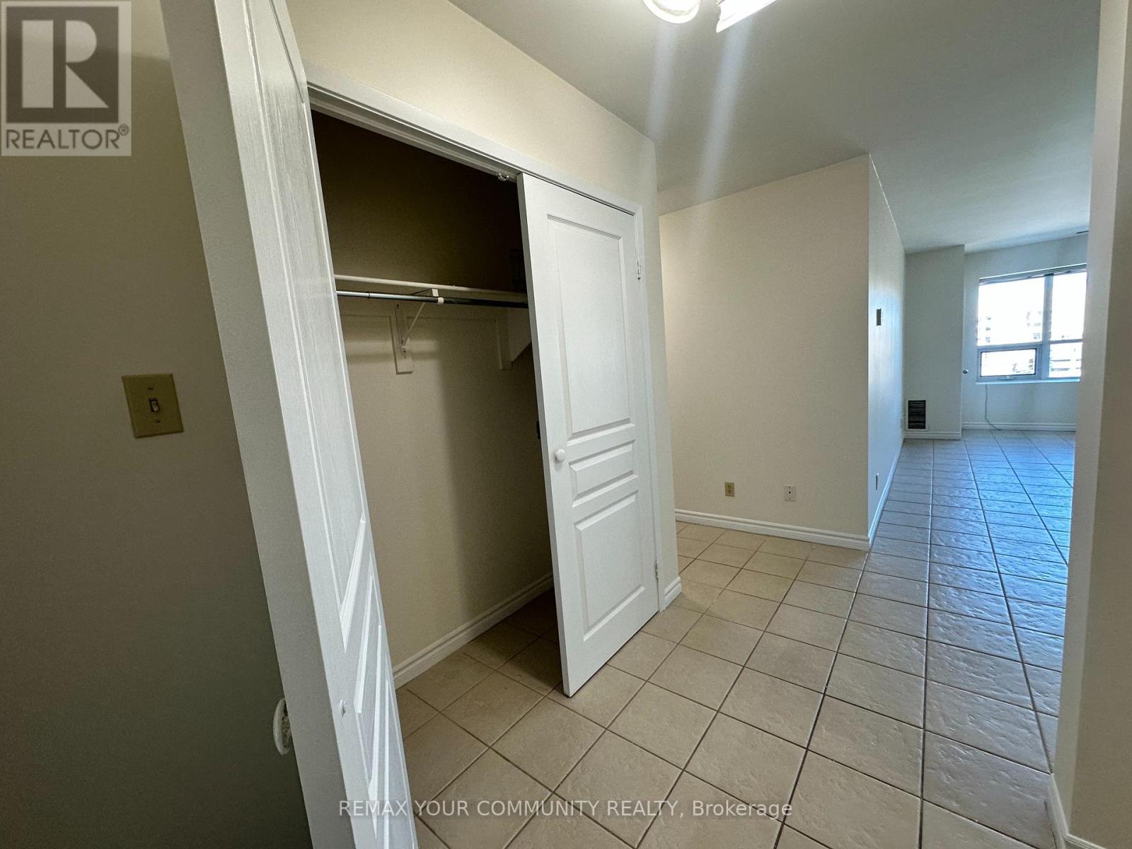 503 - 15207 Yonge Street Property Photo 4