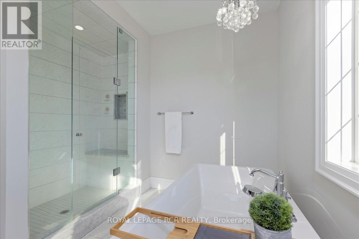 47 Carondale Square Property Photo 18