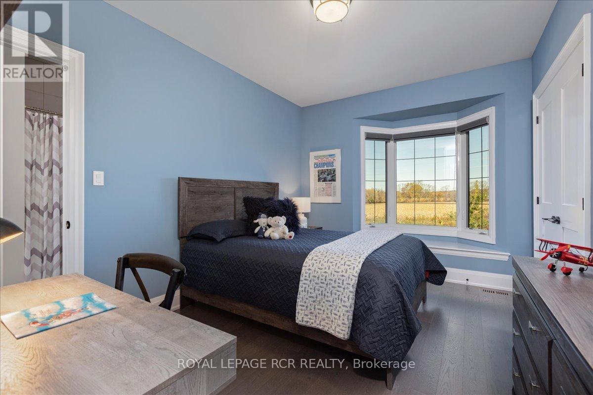 47 Carondale Square Property Photo 21
