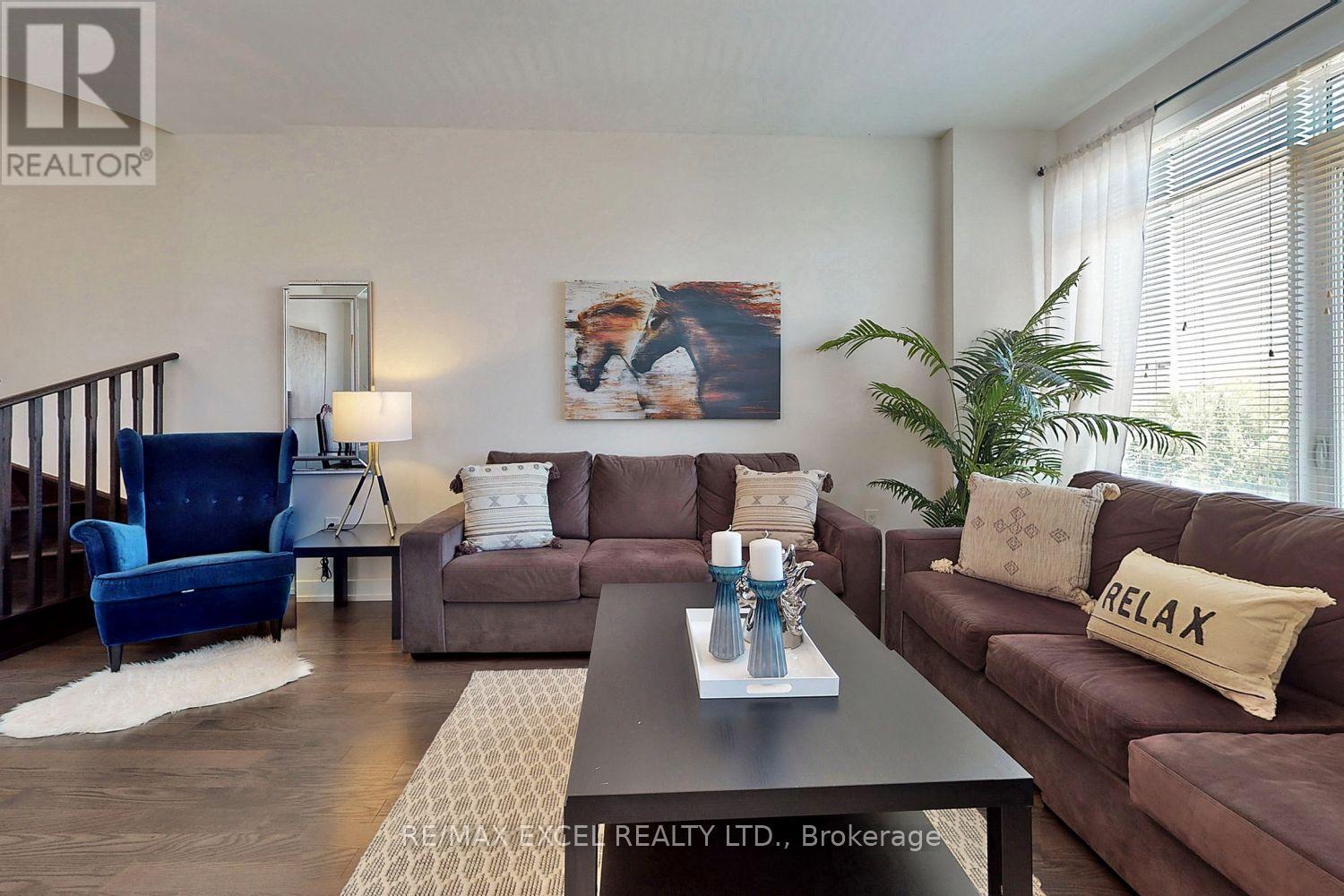 46 Troon Avenue Property Photo 9