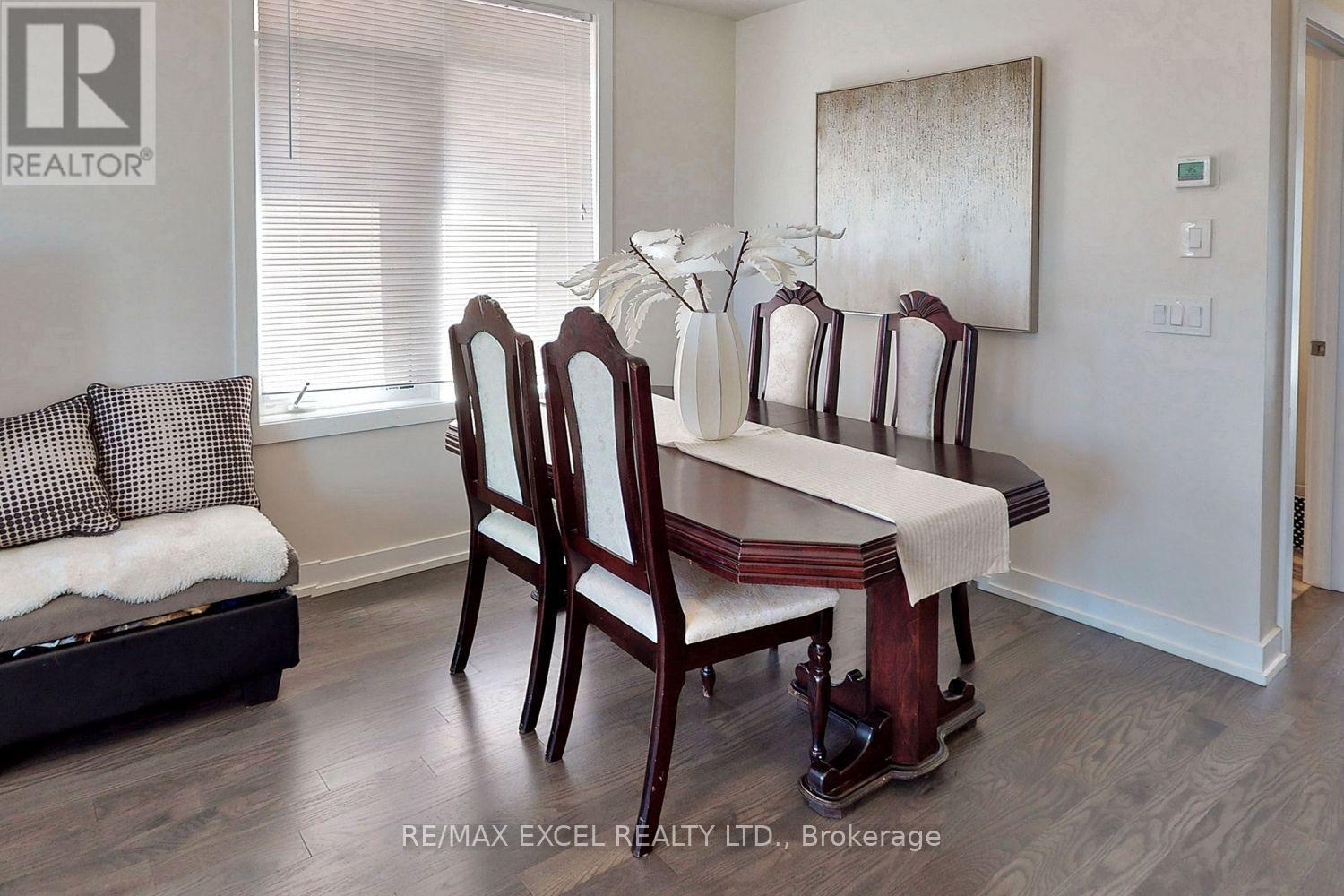 46 Troon Avenue Property Photo 17
