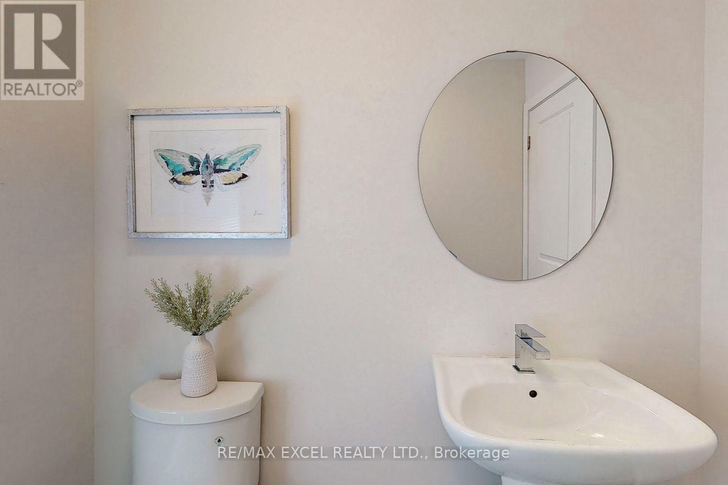 46 Troon Avenue Property Photo 27
