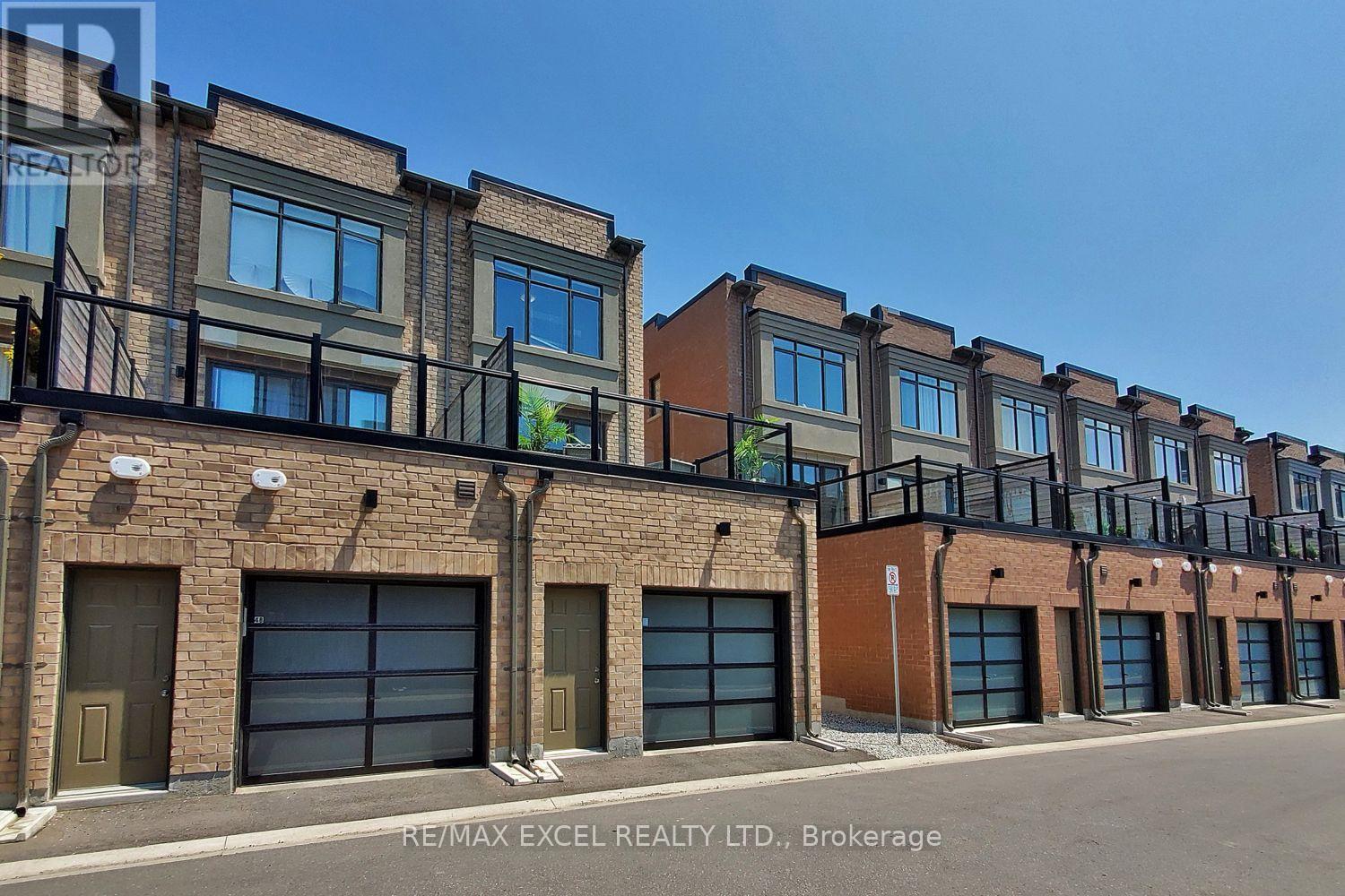 46 Troon Avenue Property Photo 43