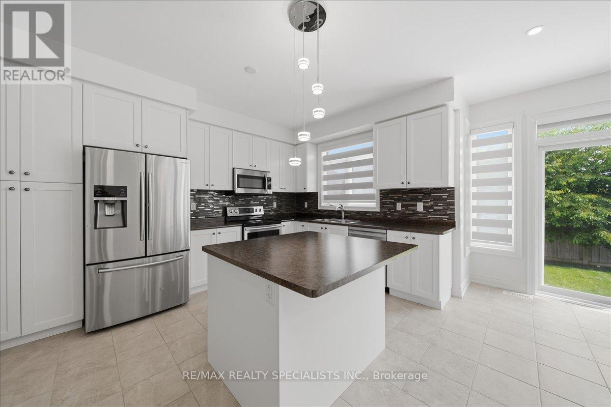 281 Blue Dasher Boulevard Property Photo 16