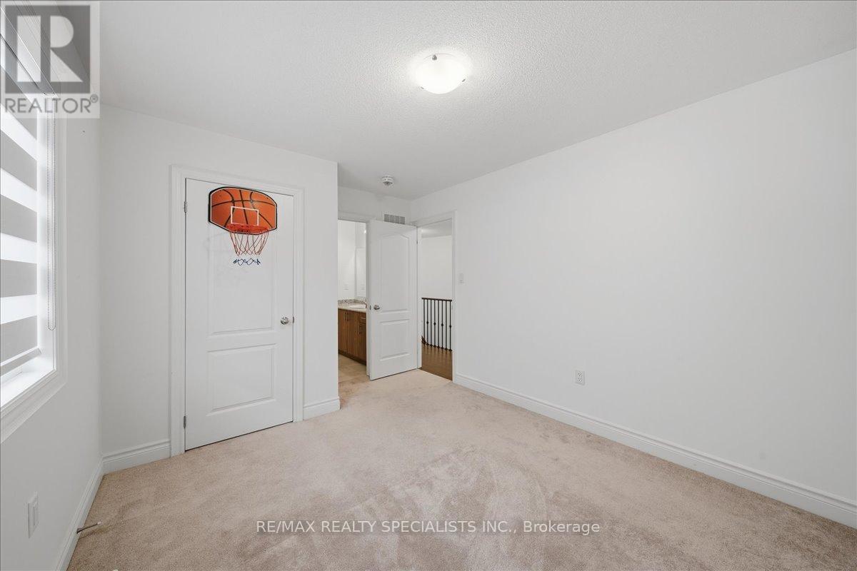 281 Blue Dasher Boulevard Property Photo 35