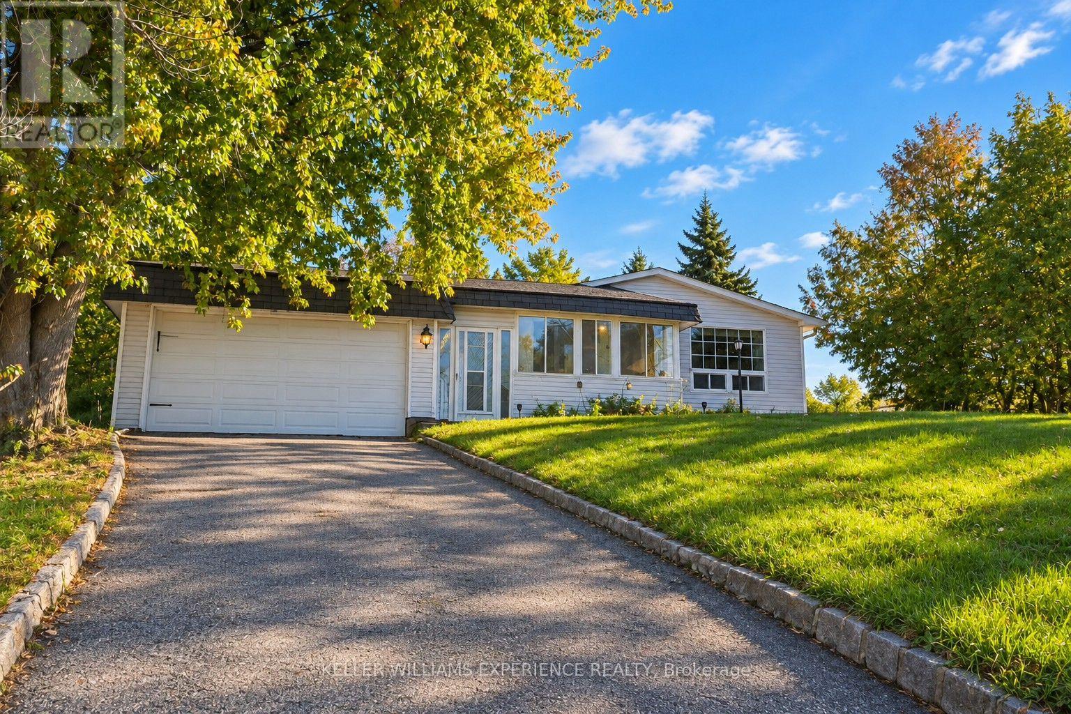 861 John Street Property Photo 1