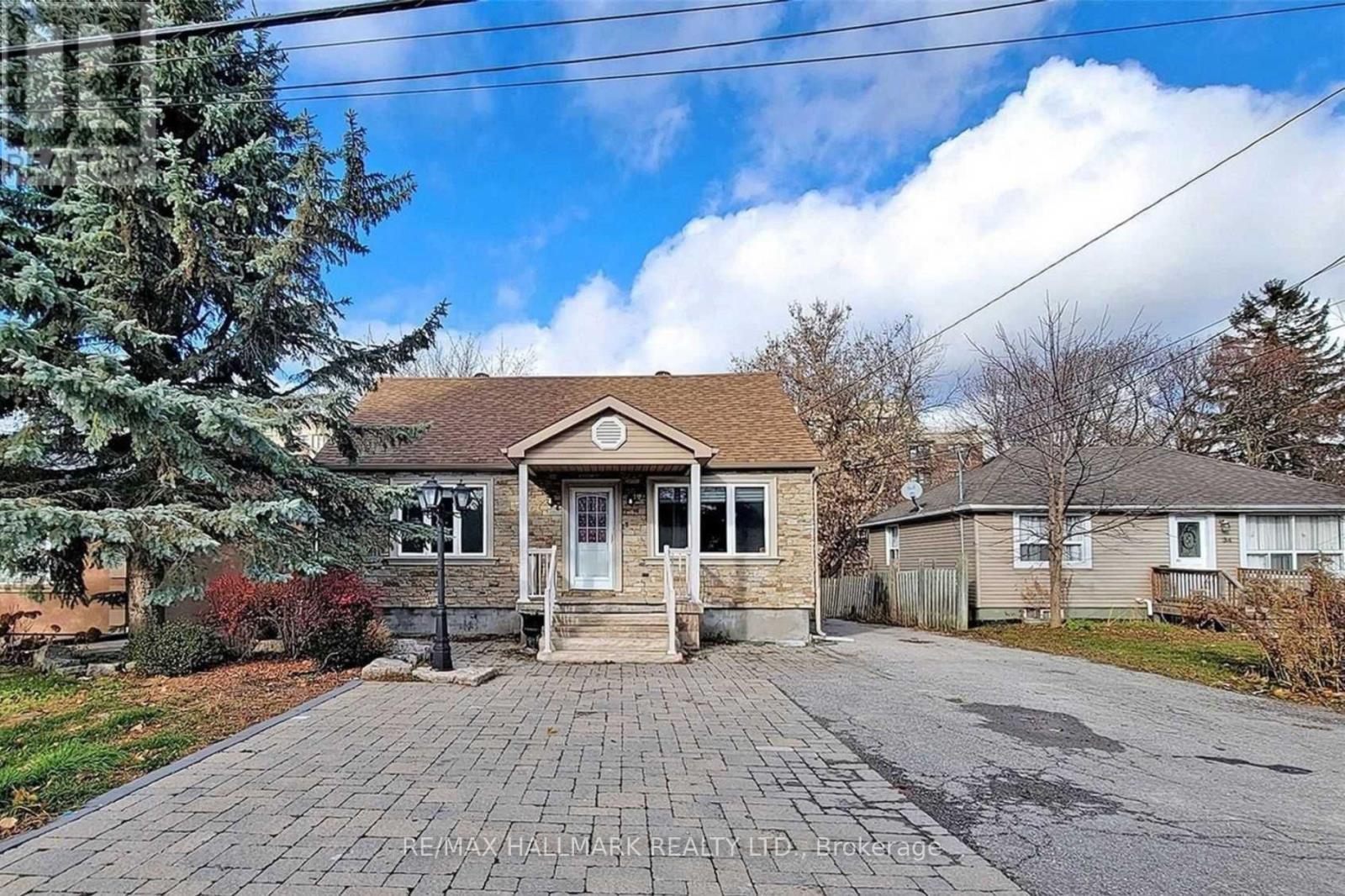28 Lake Avenue Property Photo 1