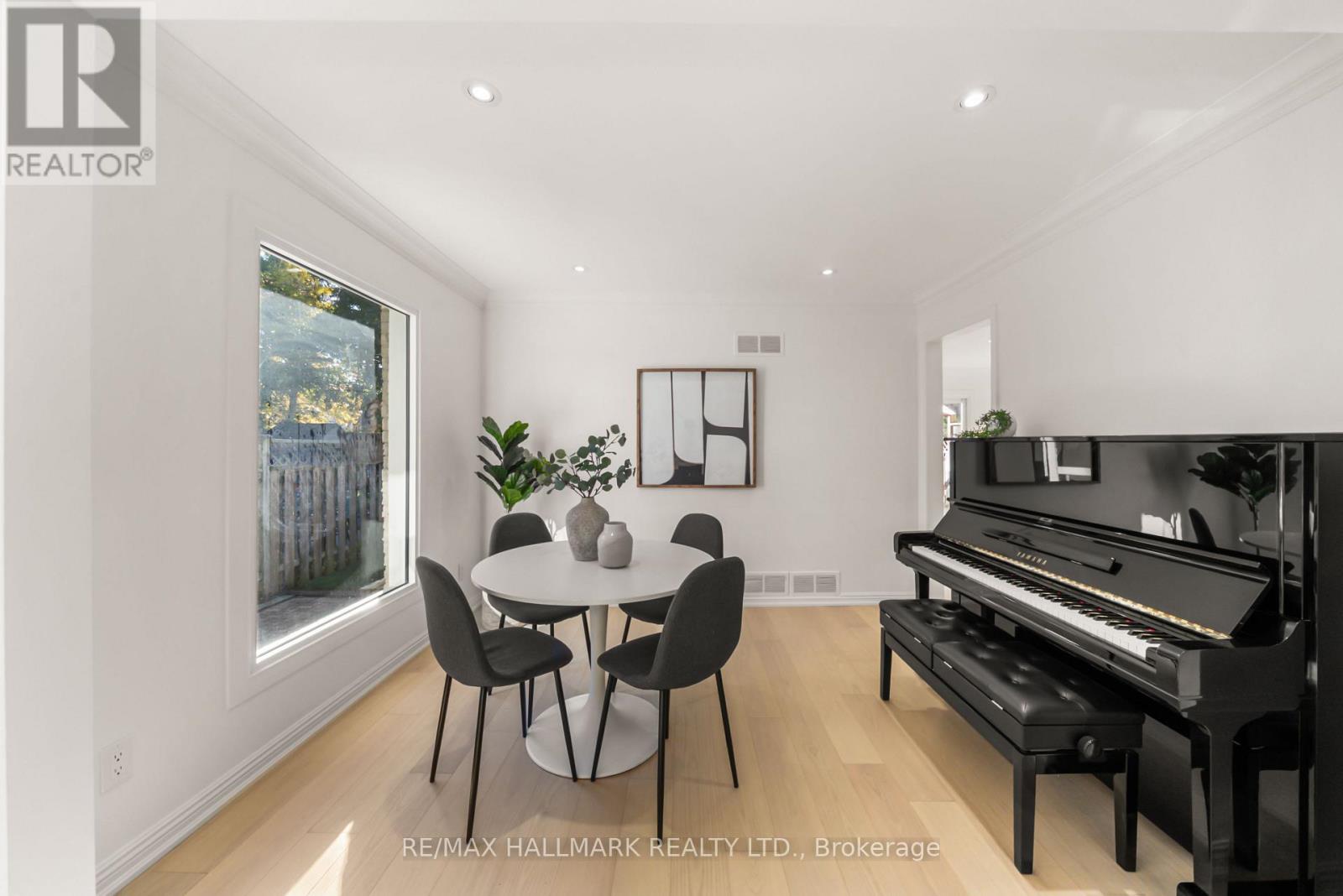 5 Chumleigh Crescent Property Photo 11