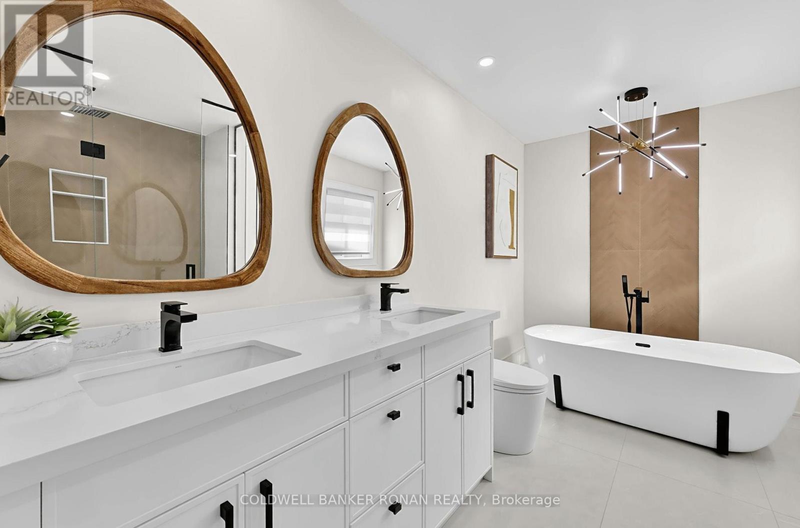 16 Hawke Crescent Property Photo 24