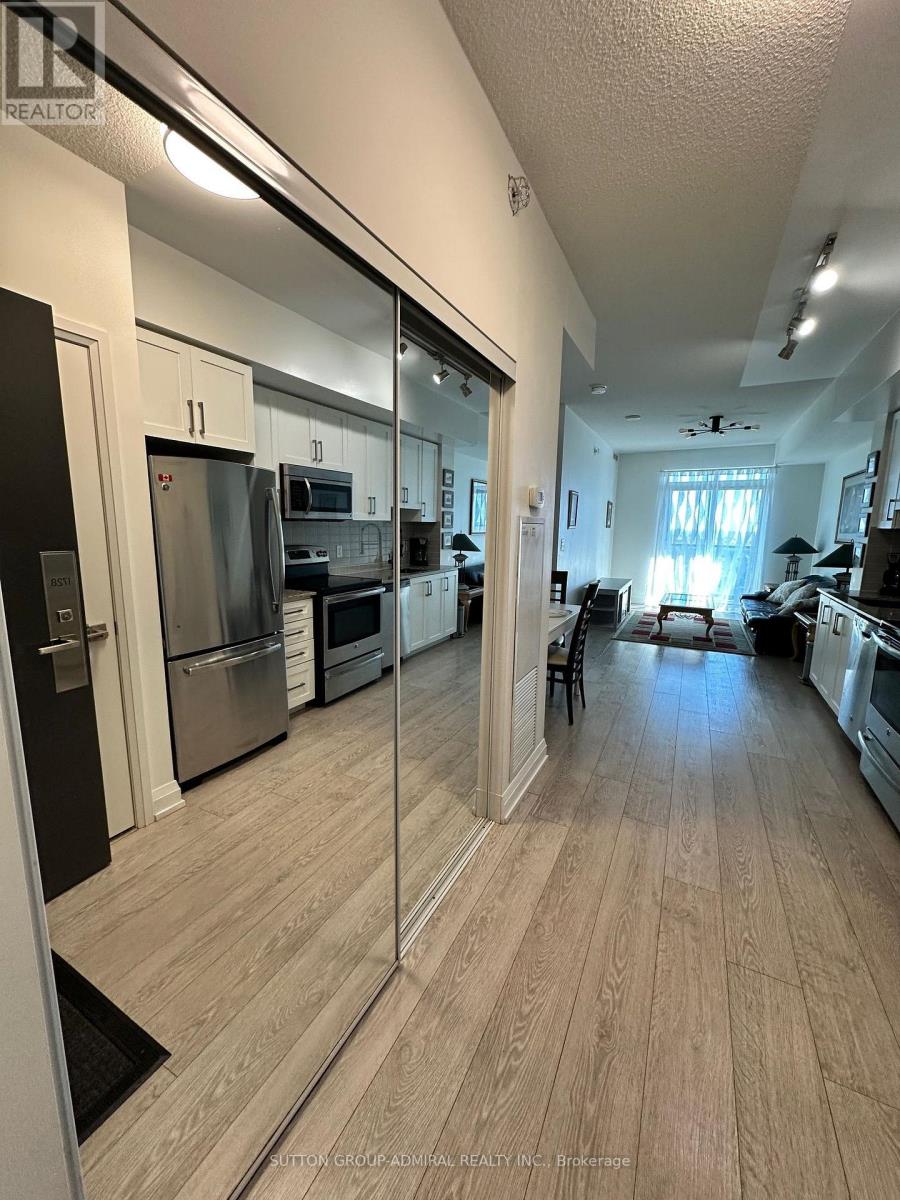 1728 - 7161 Yonge Street Property Photo 10