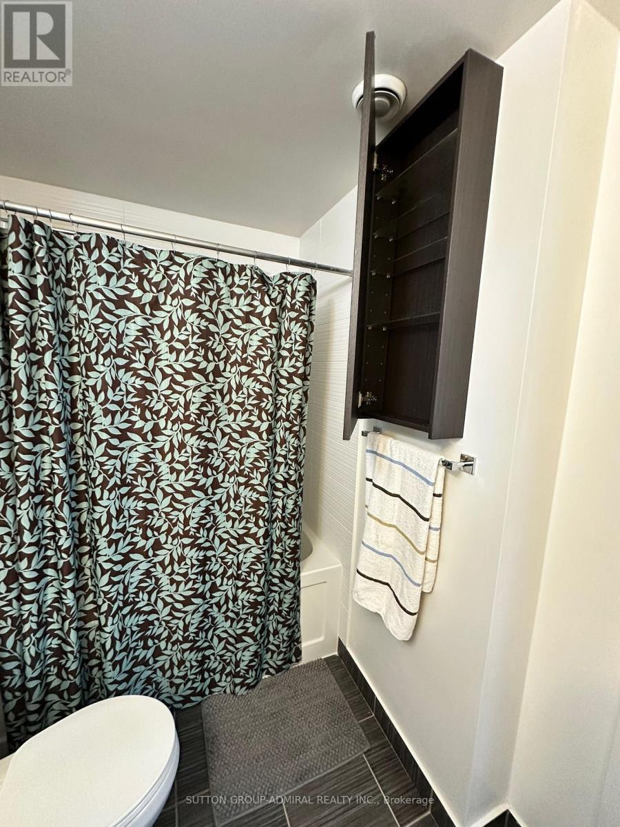 1728 - 7161 Yonge Street Property Photo 15
