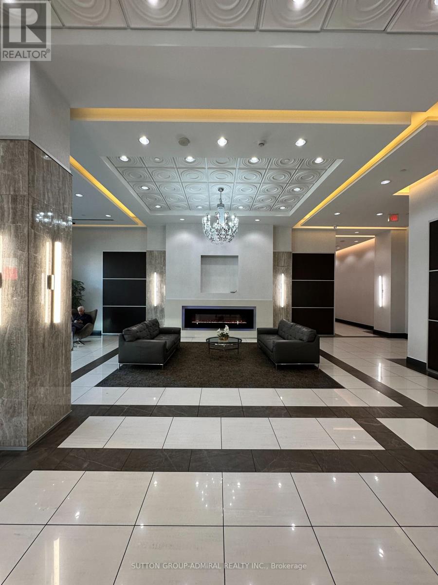 1728 - 7161 Yonge Street Property Photo 20